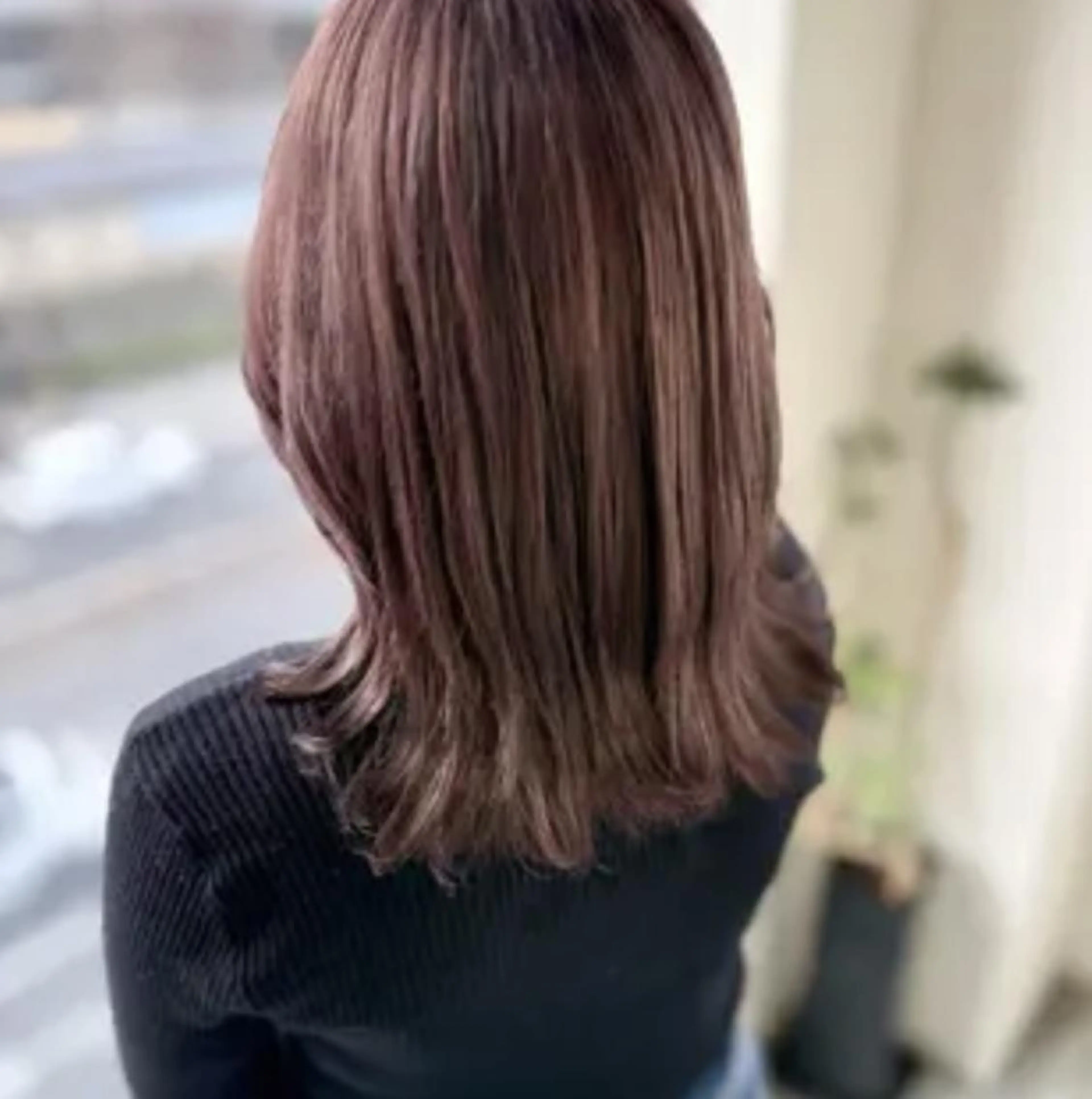 ミディアム カラー ベージュカラー ピンクカラー カット ヘアカラー リピート90%超/縮 毛矯正/髪質改善井口のヘアスタイル