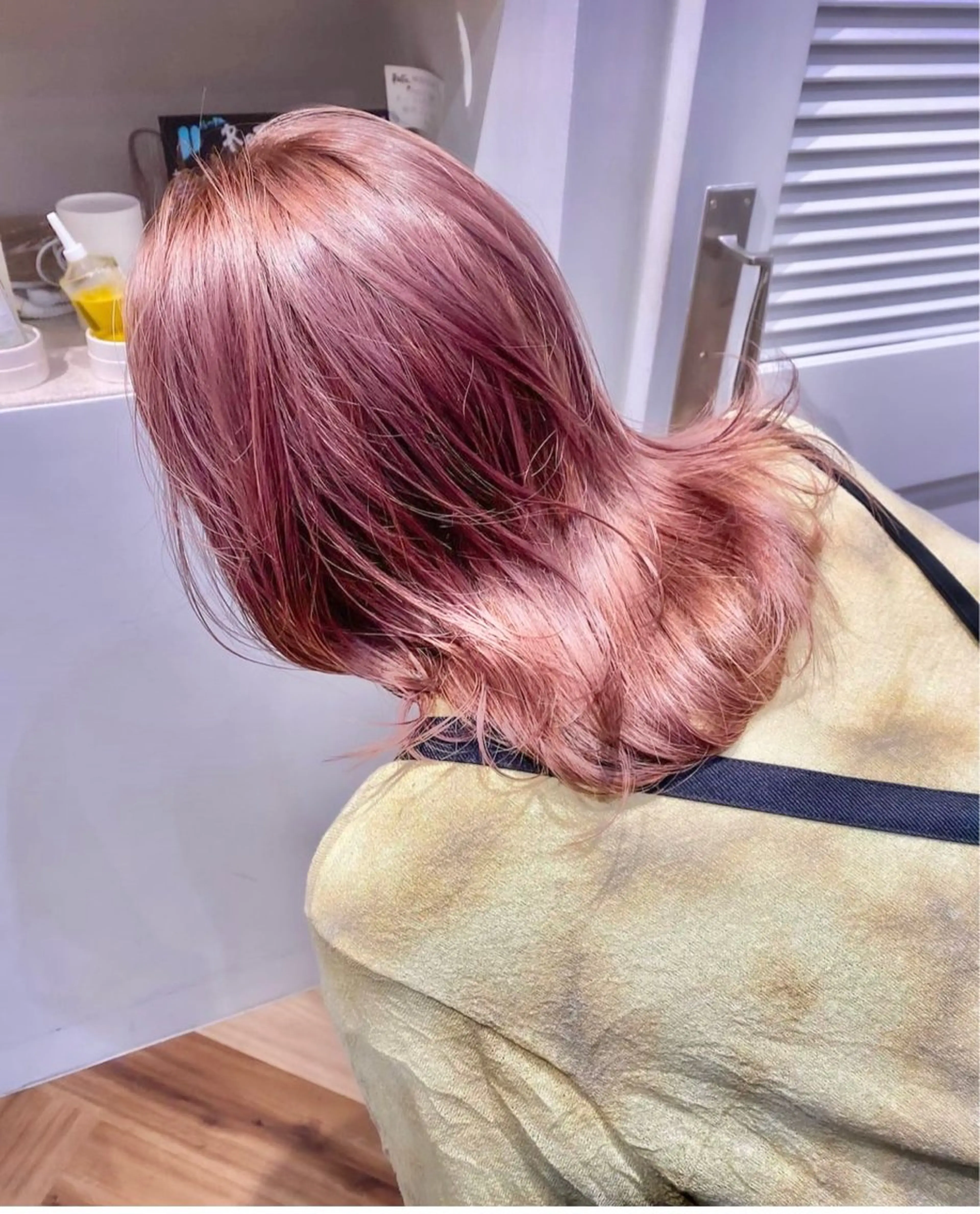 ミディアム カット ヘアカラー トリートメント 🩵縮毛矯正/ブリー チ/髪質改善/いつかのヘアスタイル