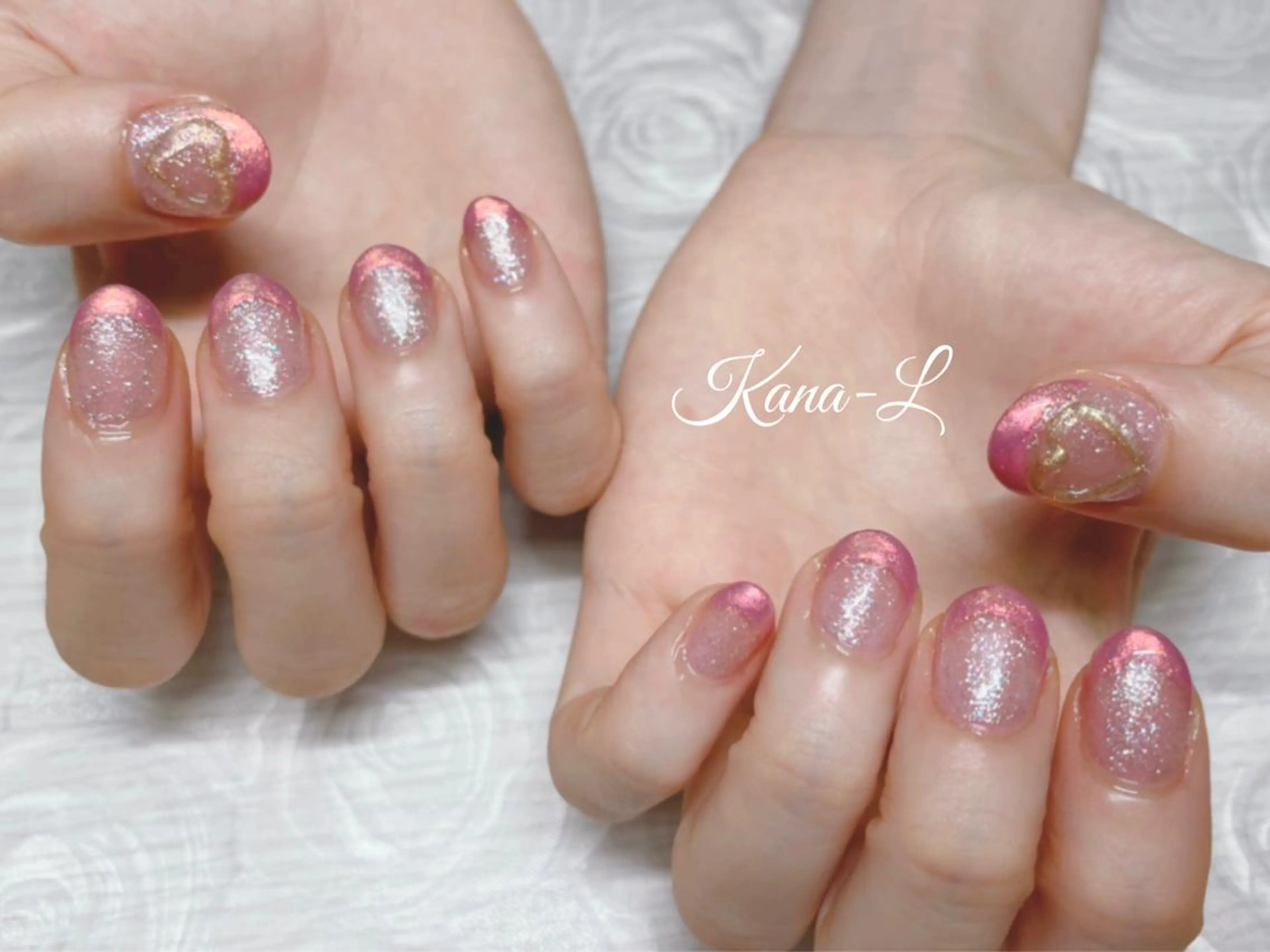 カラー ネイル オーロラネイル フレンチネイル キラキラネイル 夏ネイル 芦辺 香奈のネイルデザイン