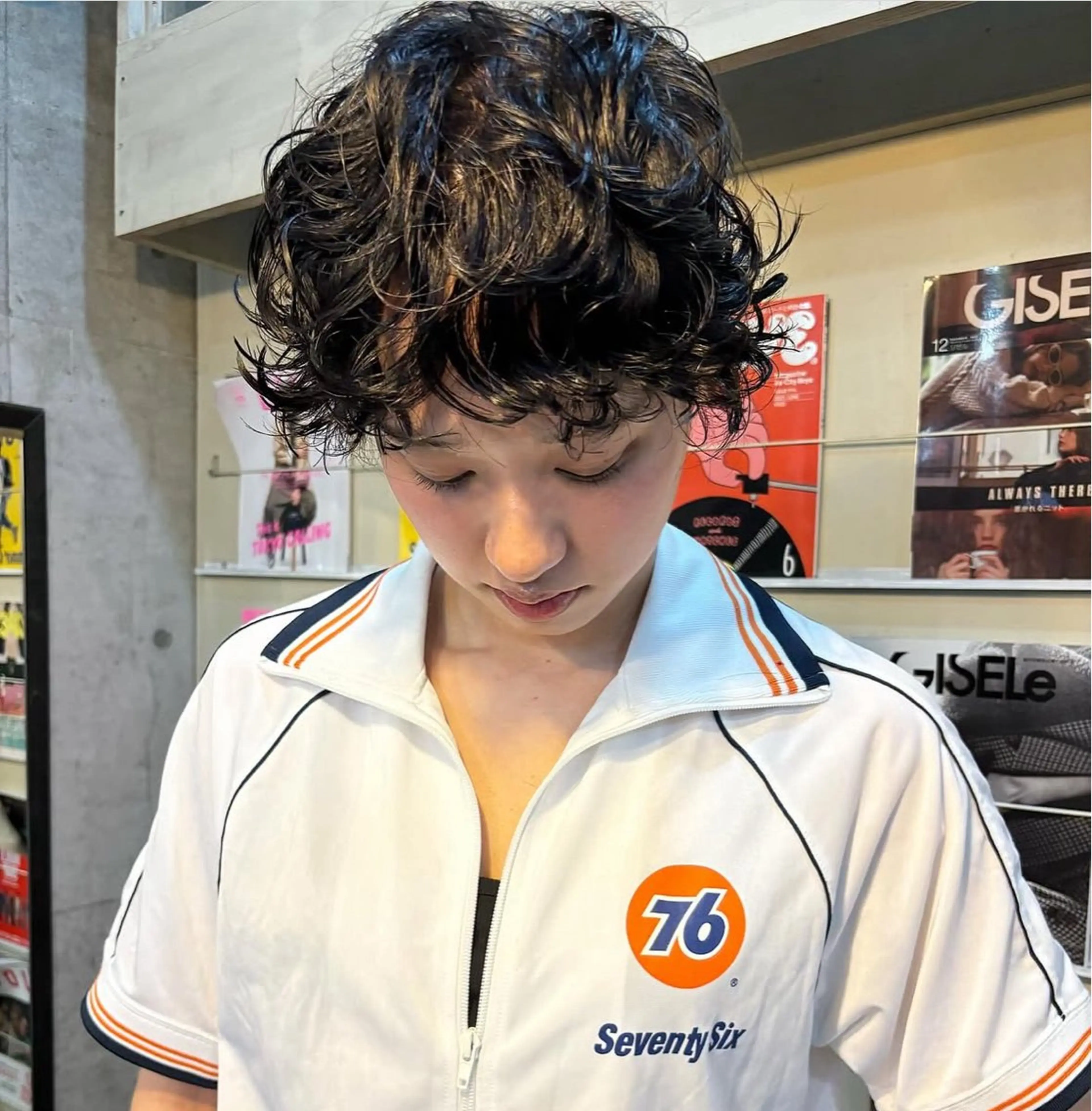 ショート カラー パーマ ヘアアレンジ メンズ キッズ カット パーマ デザインパーマ メンズカット 郁美のヘアスタイル