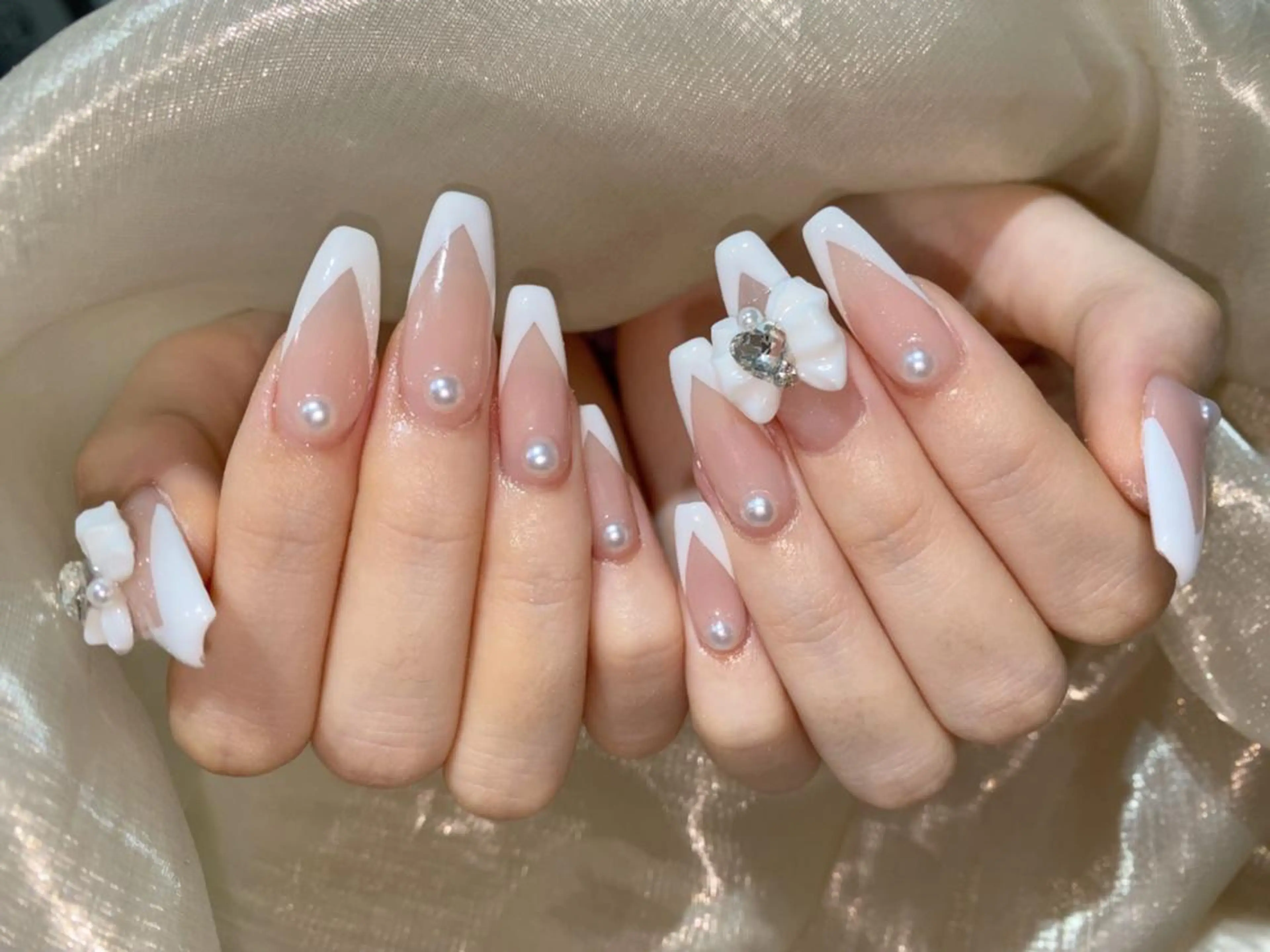 ネイル Queens 榊 まおのネイルデザイン