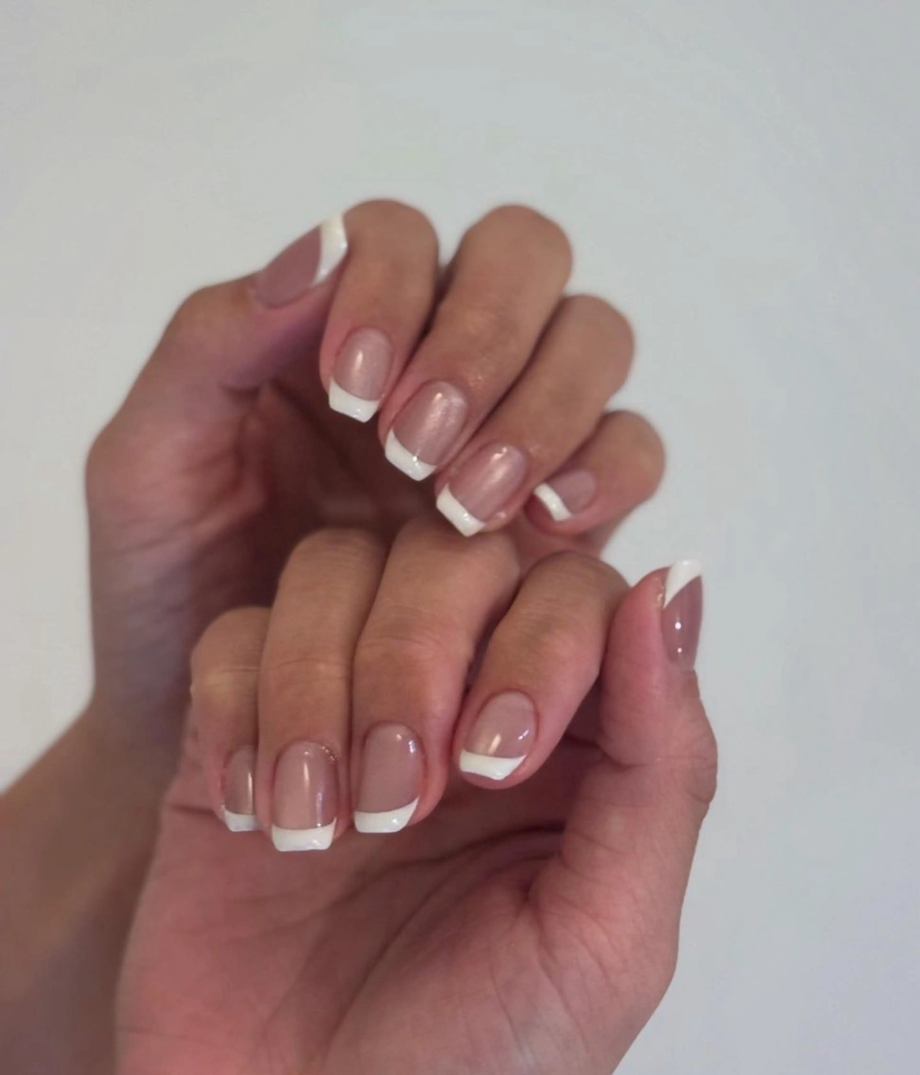 ネイル フレンチネイル ピンク ハンドネイル Elio所属・Elio 国泰寺のネイルデザイン