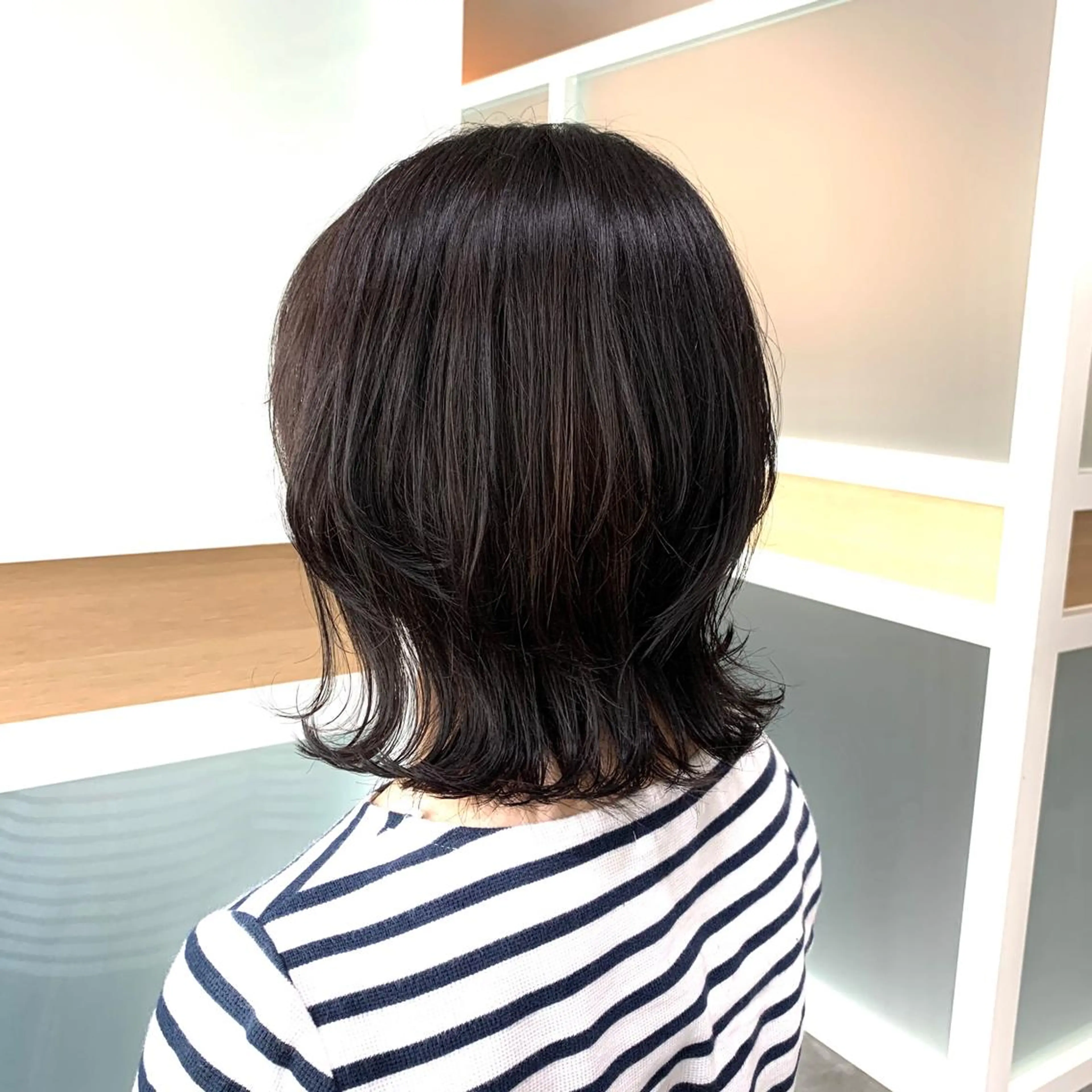 ミディアム ヘアアレンジ カット EMANONシェアサロン梅田店所属・髪質改善🩵艶髪 ストレート🩵山口のヘアスタイル