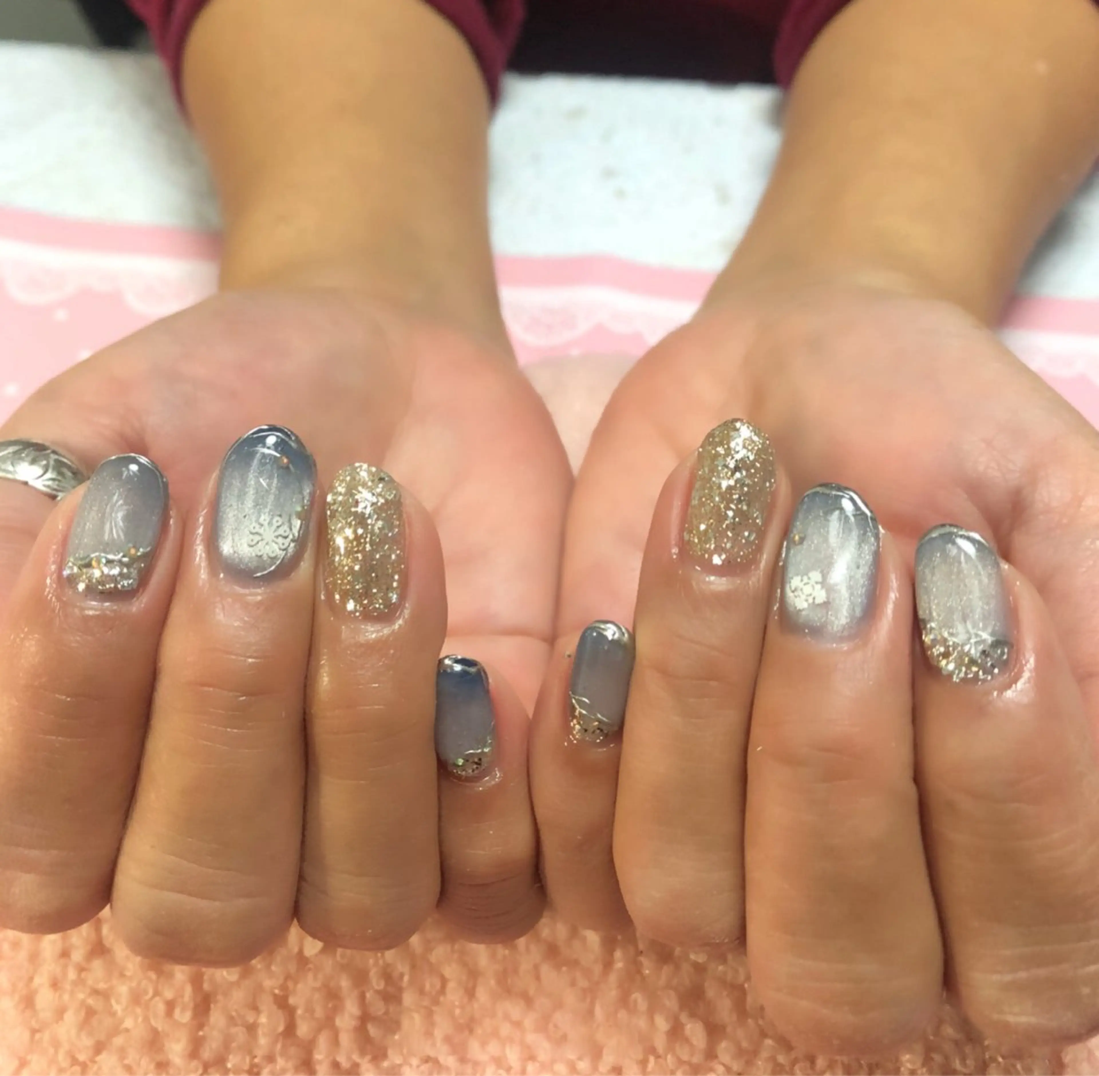 ネイル マグネットネイル ＧＬAD グラットのネイルデザイン