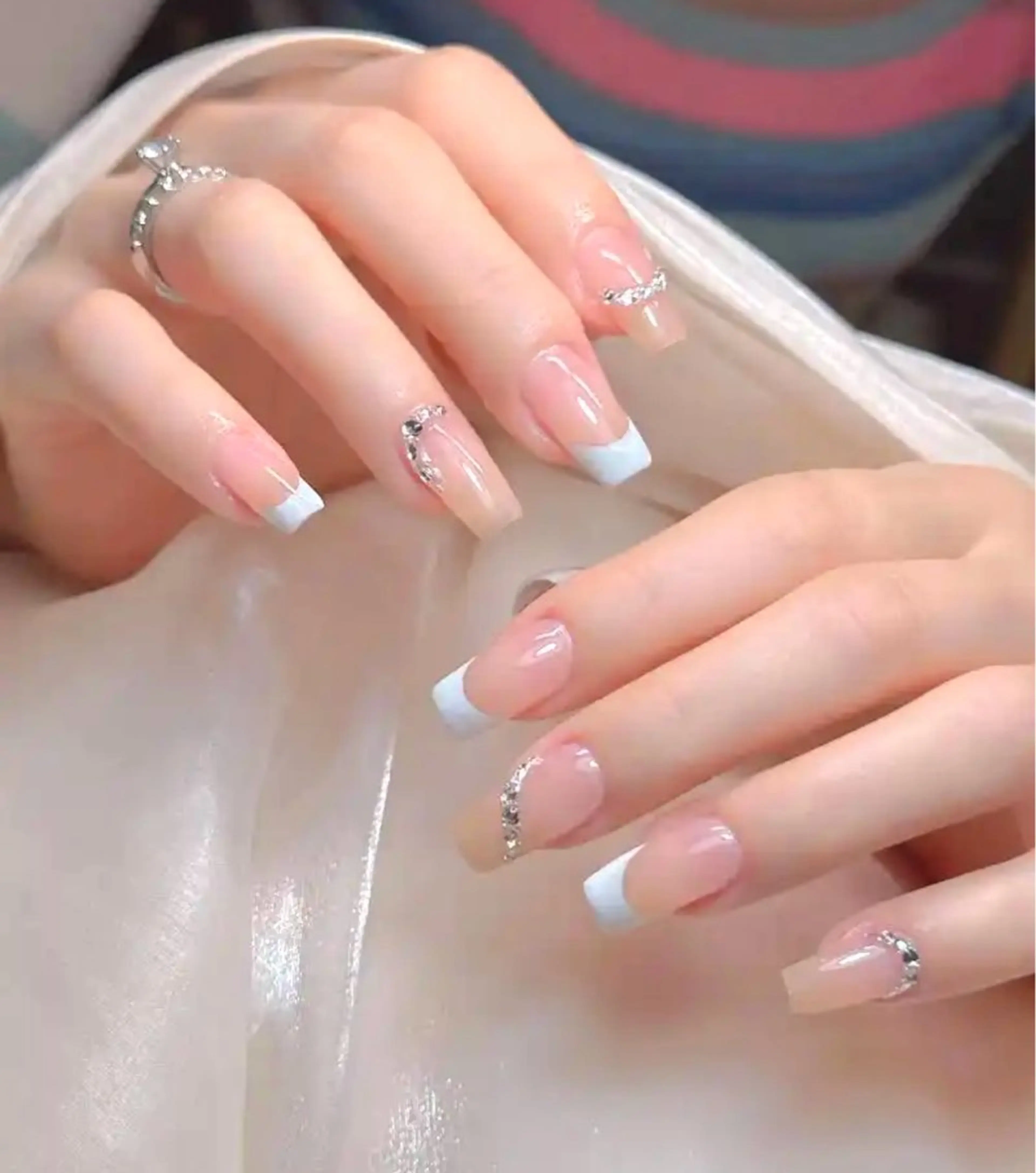 ネイル KiKO 🌻ひまわりサロンのネイルデザイン