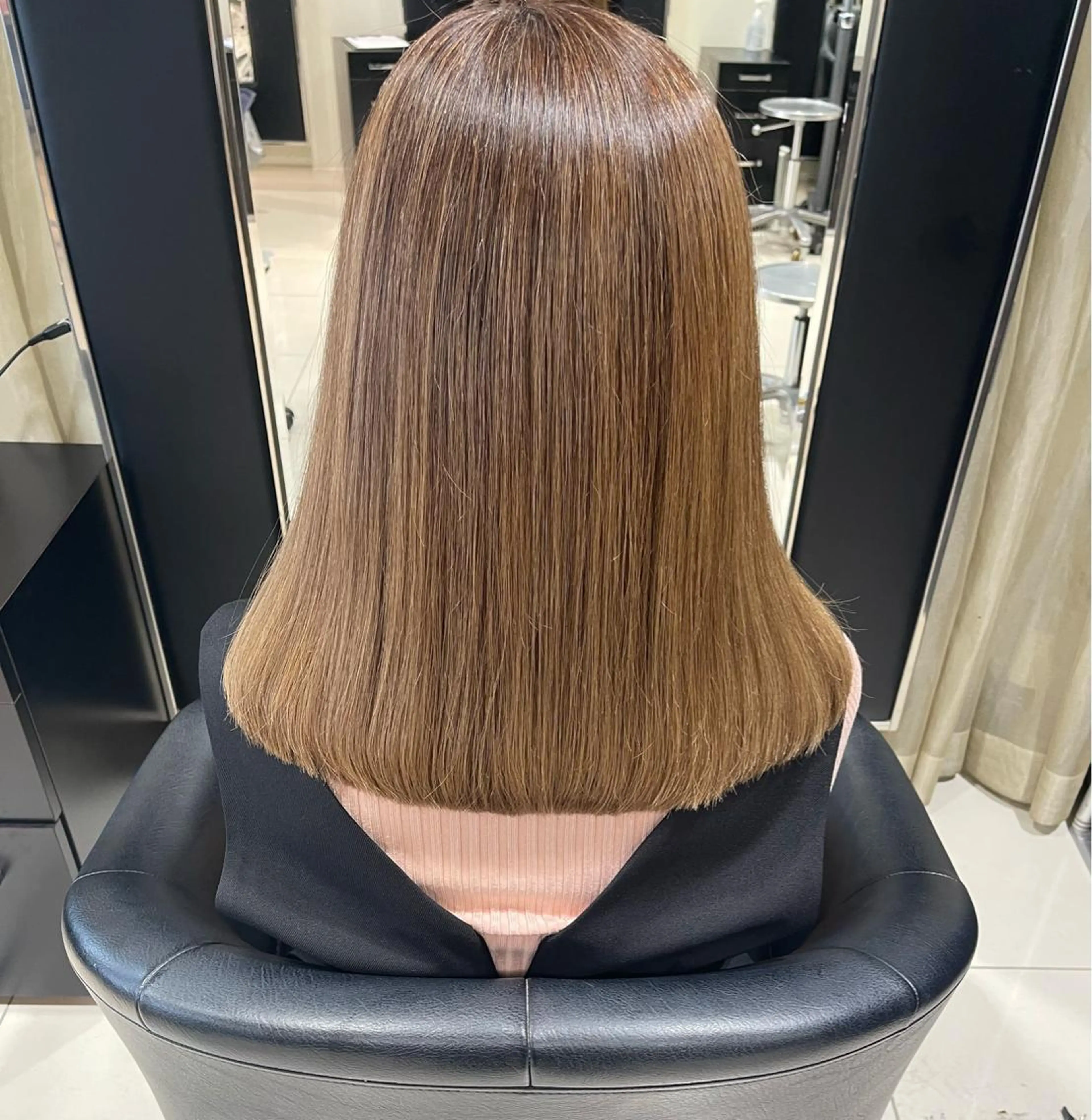 セミロング mana/ブリーチ/ ヘアセット/メンズのヘアスタイル