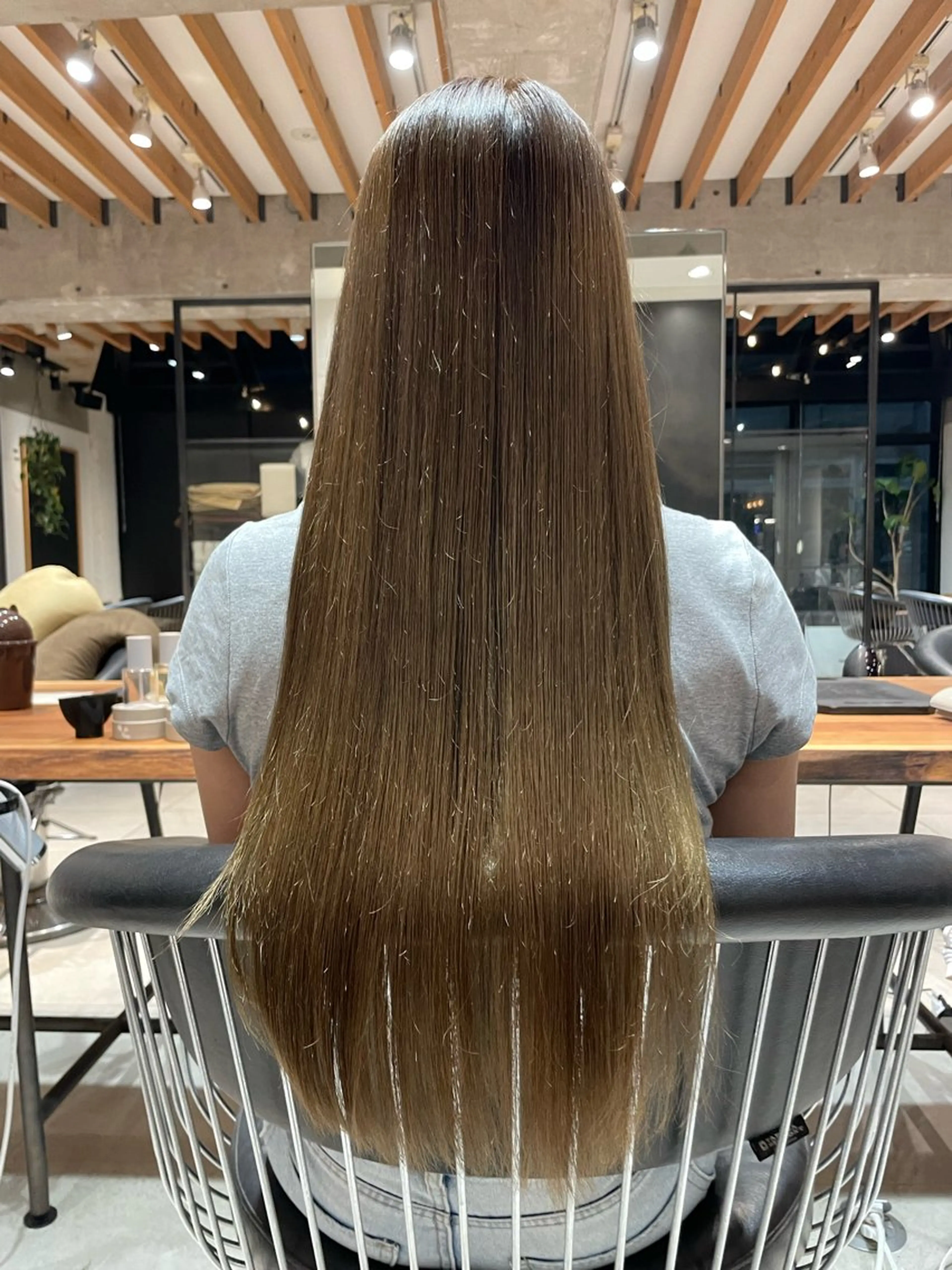 ロング ヘアカラー トリートメント 髪質改善✨高級カラー 野井琢生のヘアスタイル