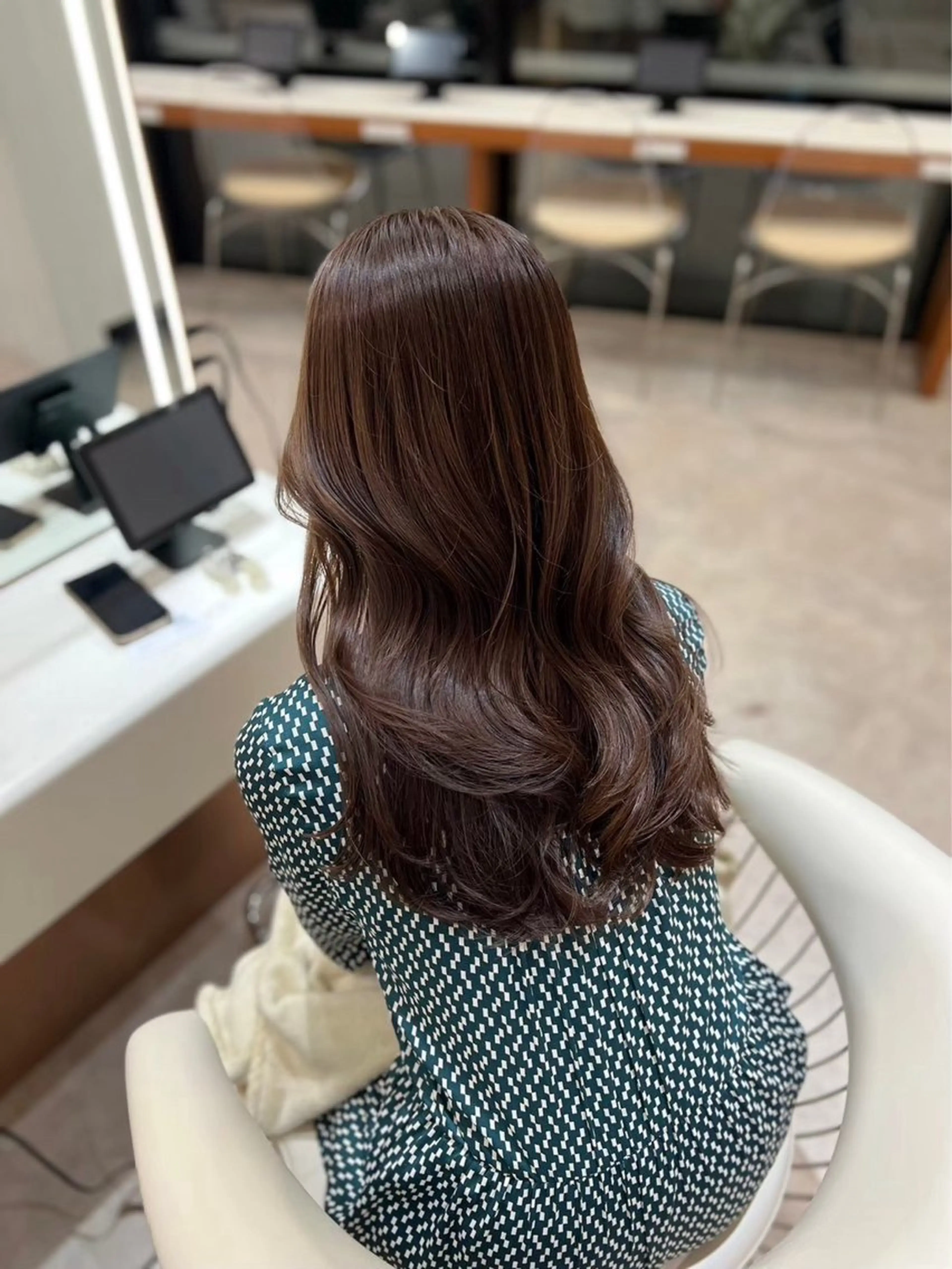 ロング カラー 艶髪レイヤー AZUSAのヘアスタイル