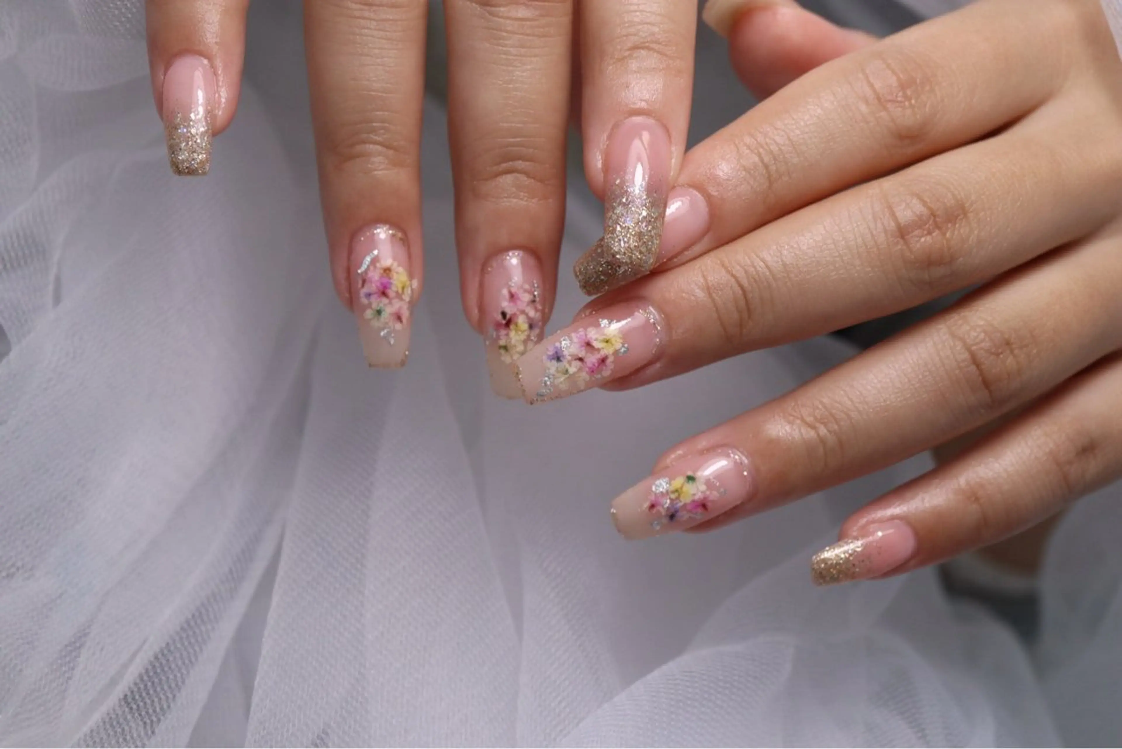 ネイル nailsalon Manina齋藤愛美のネイルデザイン