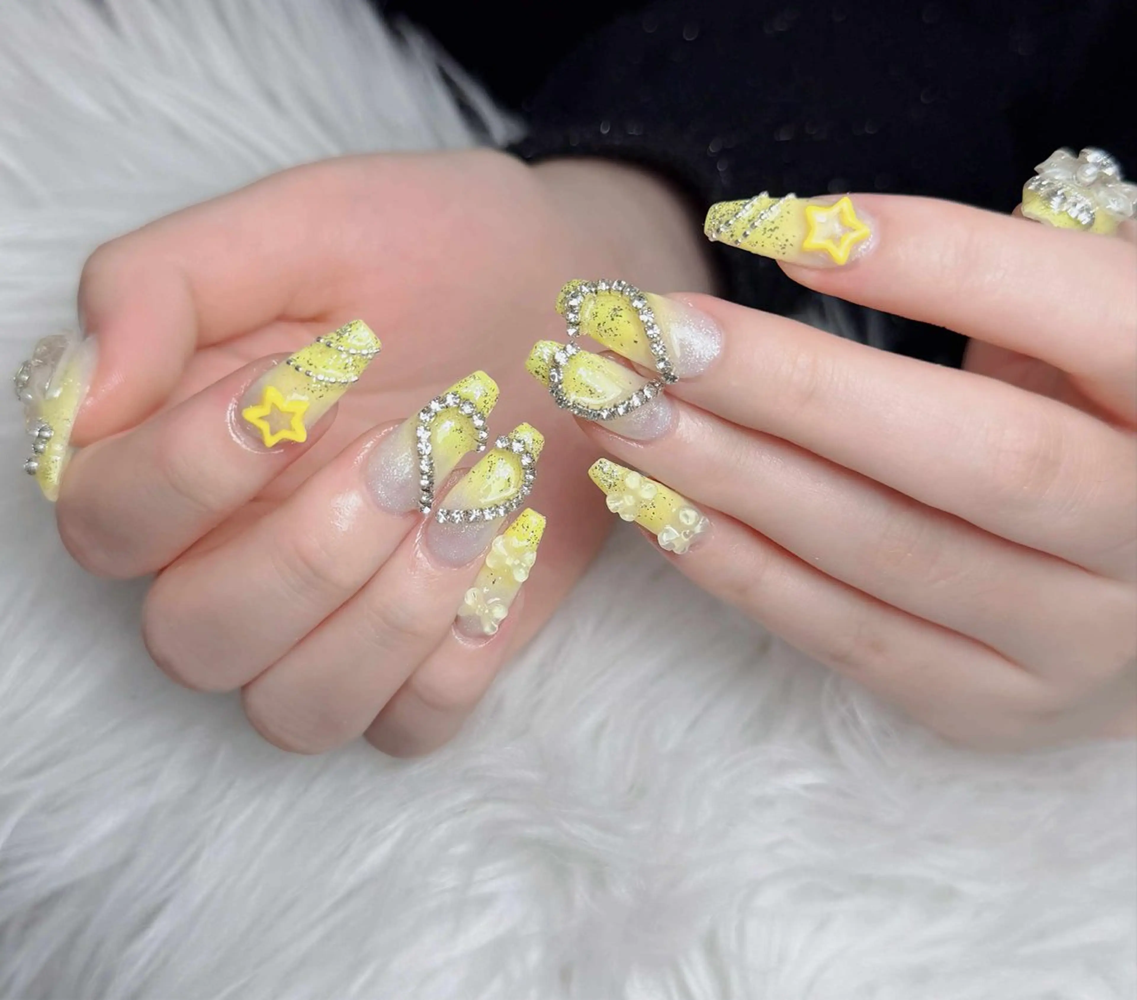 ネイル アートネイル 長さ出し 韓国ネイル マグネットネイル 持ち込み ハンドネイル Lenie Nail Salonのネイルデザイン