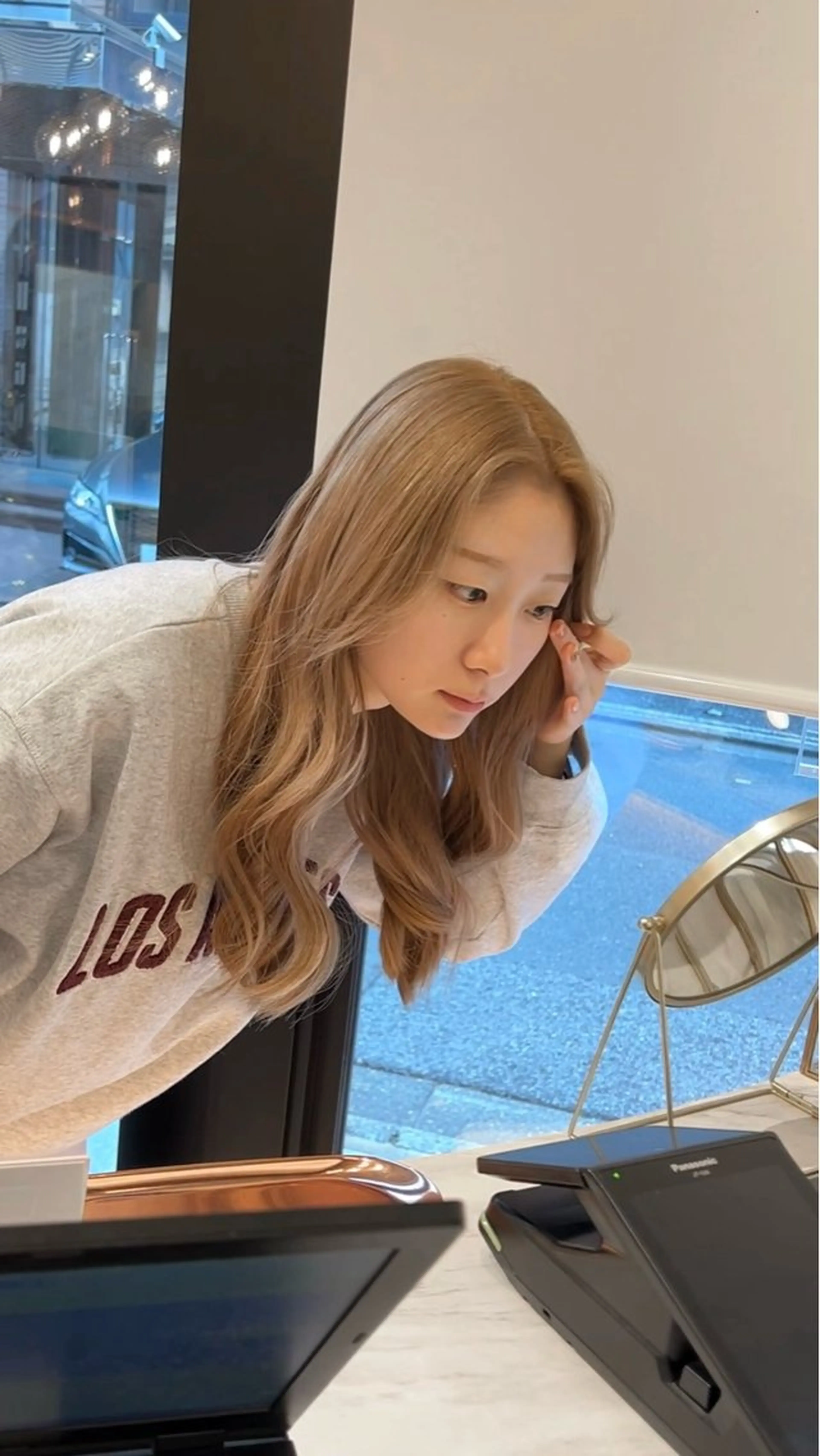 ロング ハッシュカット/韓国 レイヤー/カハナのヘアスタイル