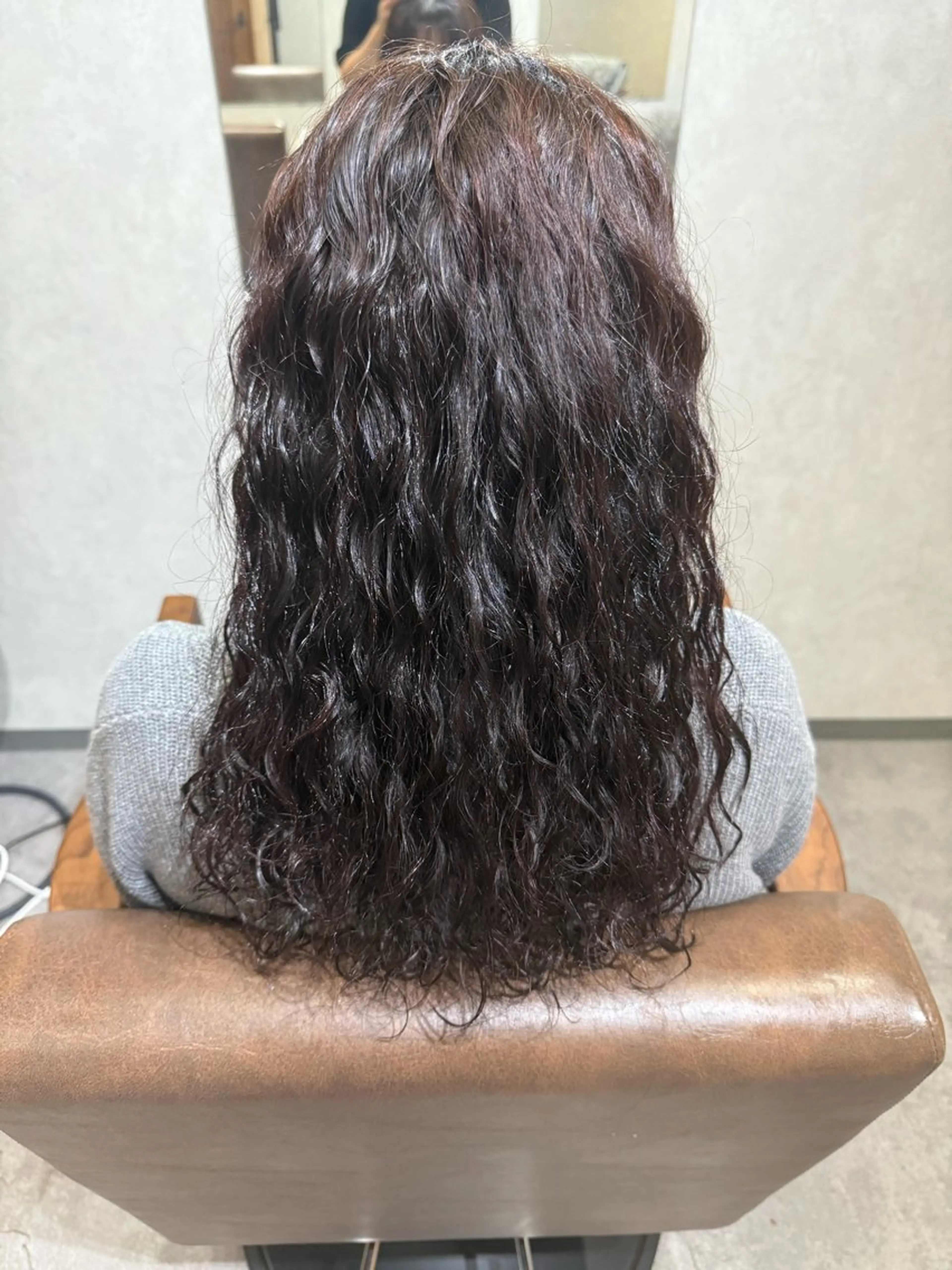 ロング パーマ Bish Yanaのヘアスタイル