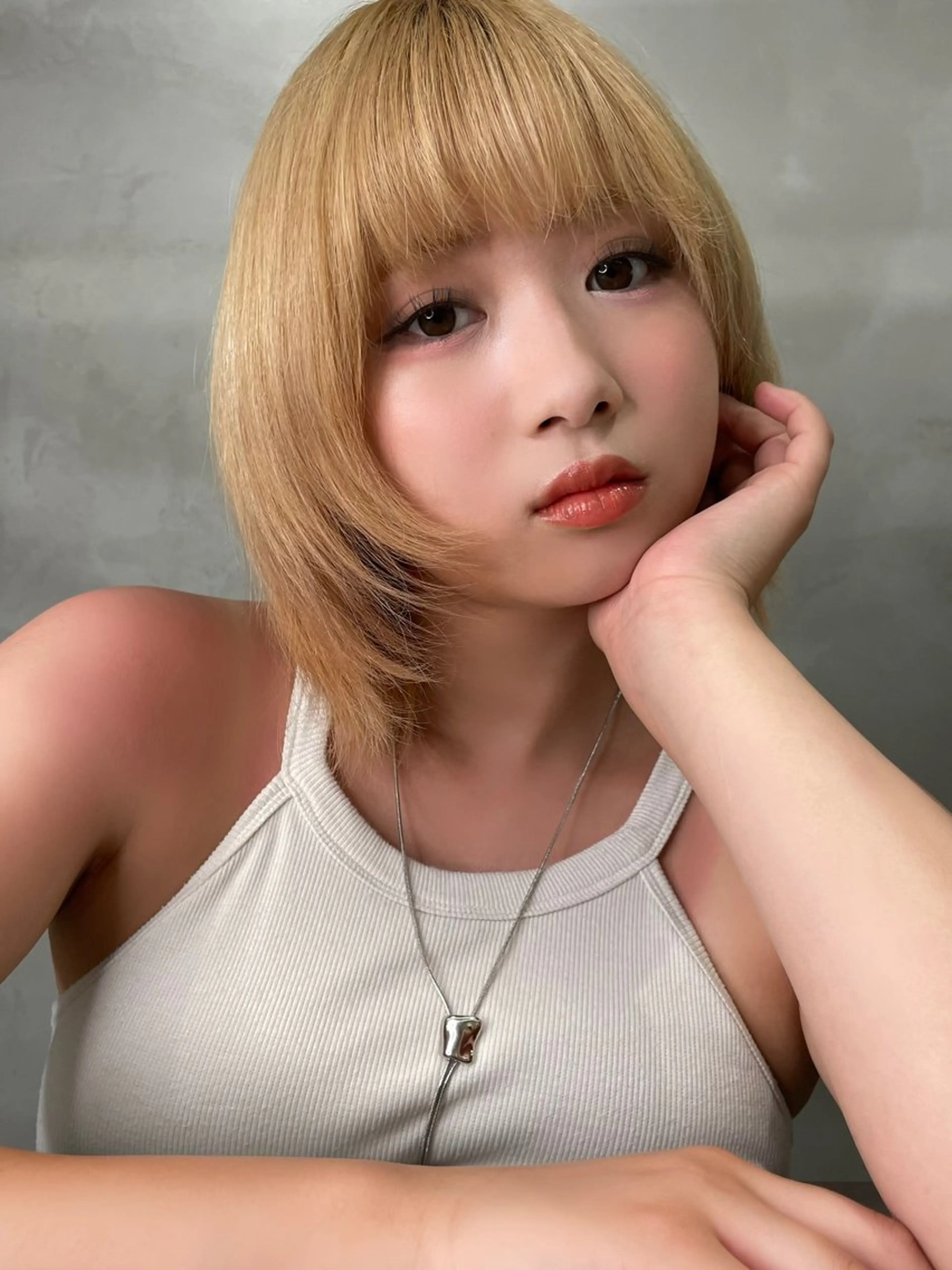 ミディアム ボブ ウルフカット くどうももか 浦和　ショート　ボブのヘアスタイル