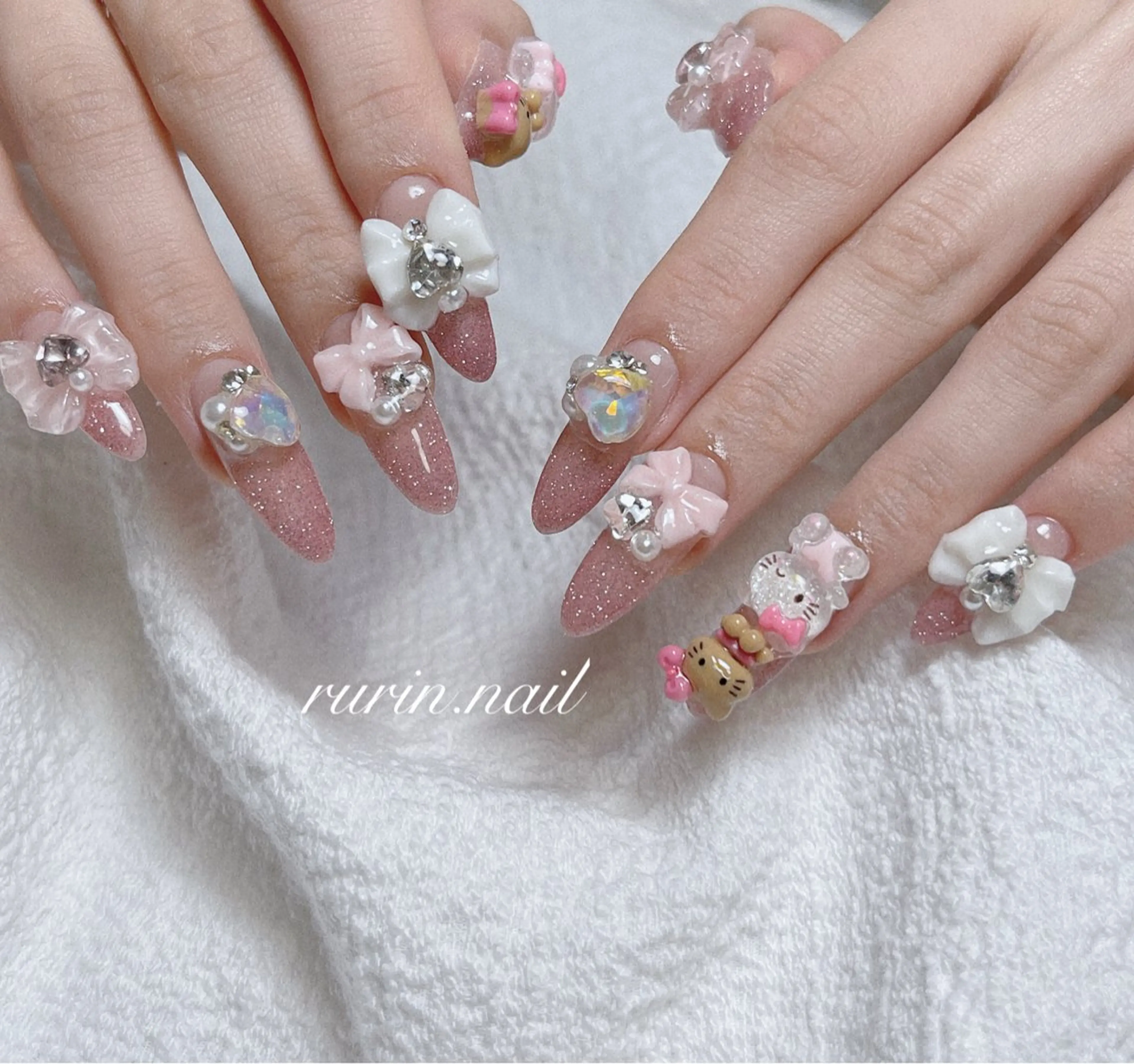 ネイル ルリン サロン💅のネイルデザイン