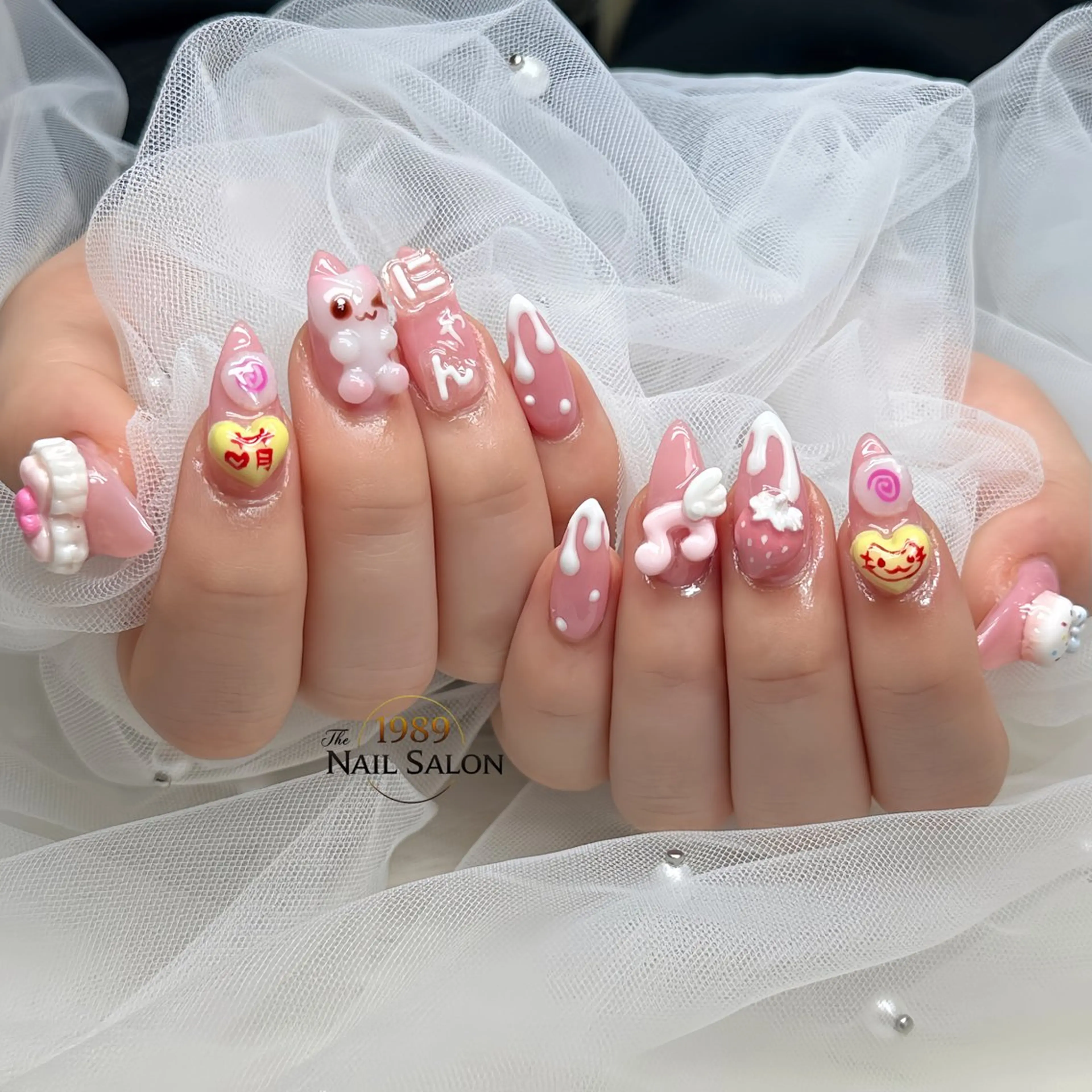 ネイル ハンドネイル The 1989 Nail Salonのネイルデザイン