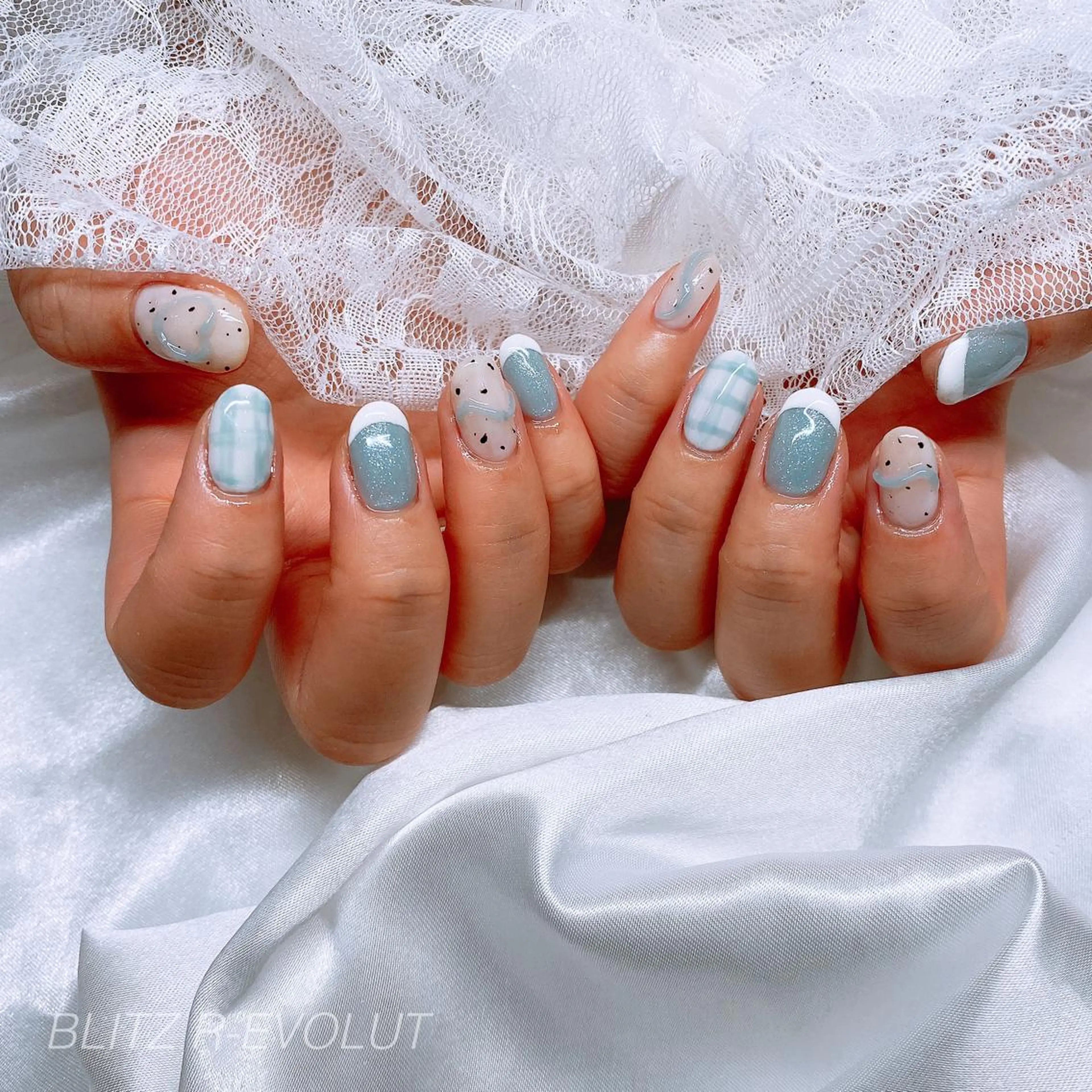 ネイル ☁️BLITZ 🎀笠原雪音🎀のネイルデザイン