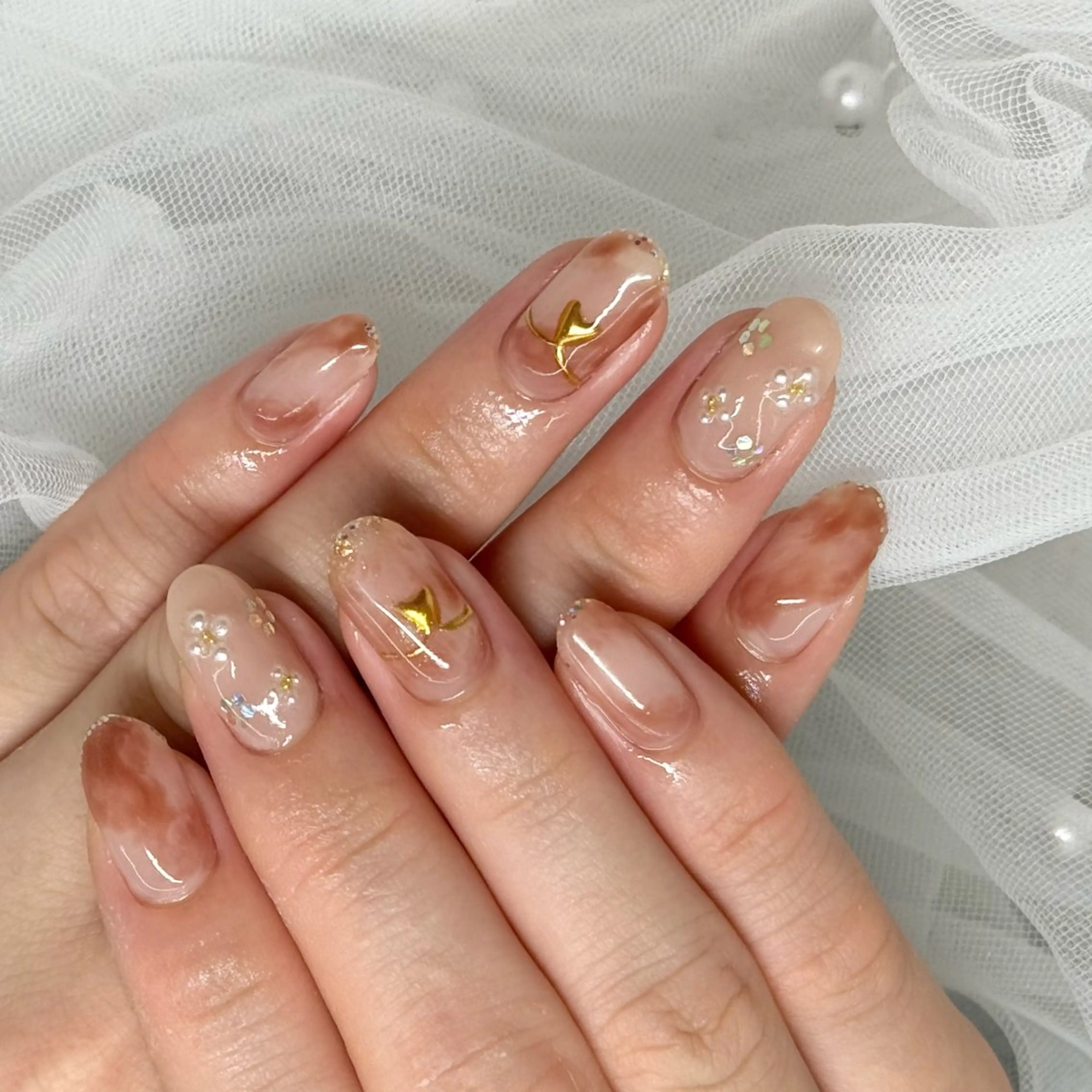 ネイル ニュアンスネイル salone Regina 【サローネ　レジーナ】所属・Regina Marinaのネイルデザイン