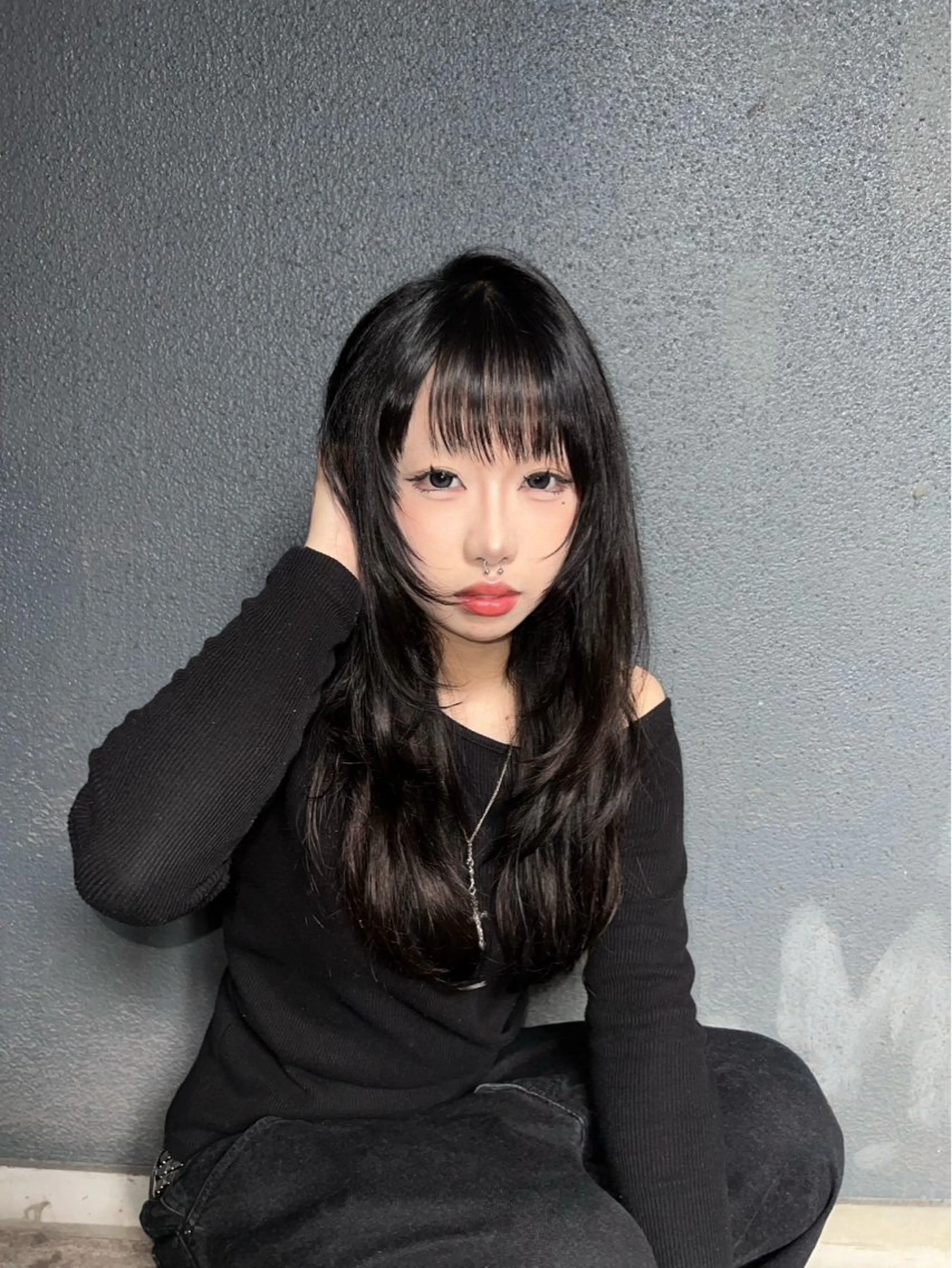 ロング カット AIRA/ブリーチ ‪/透明感カラーのヘアスタイル