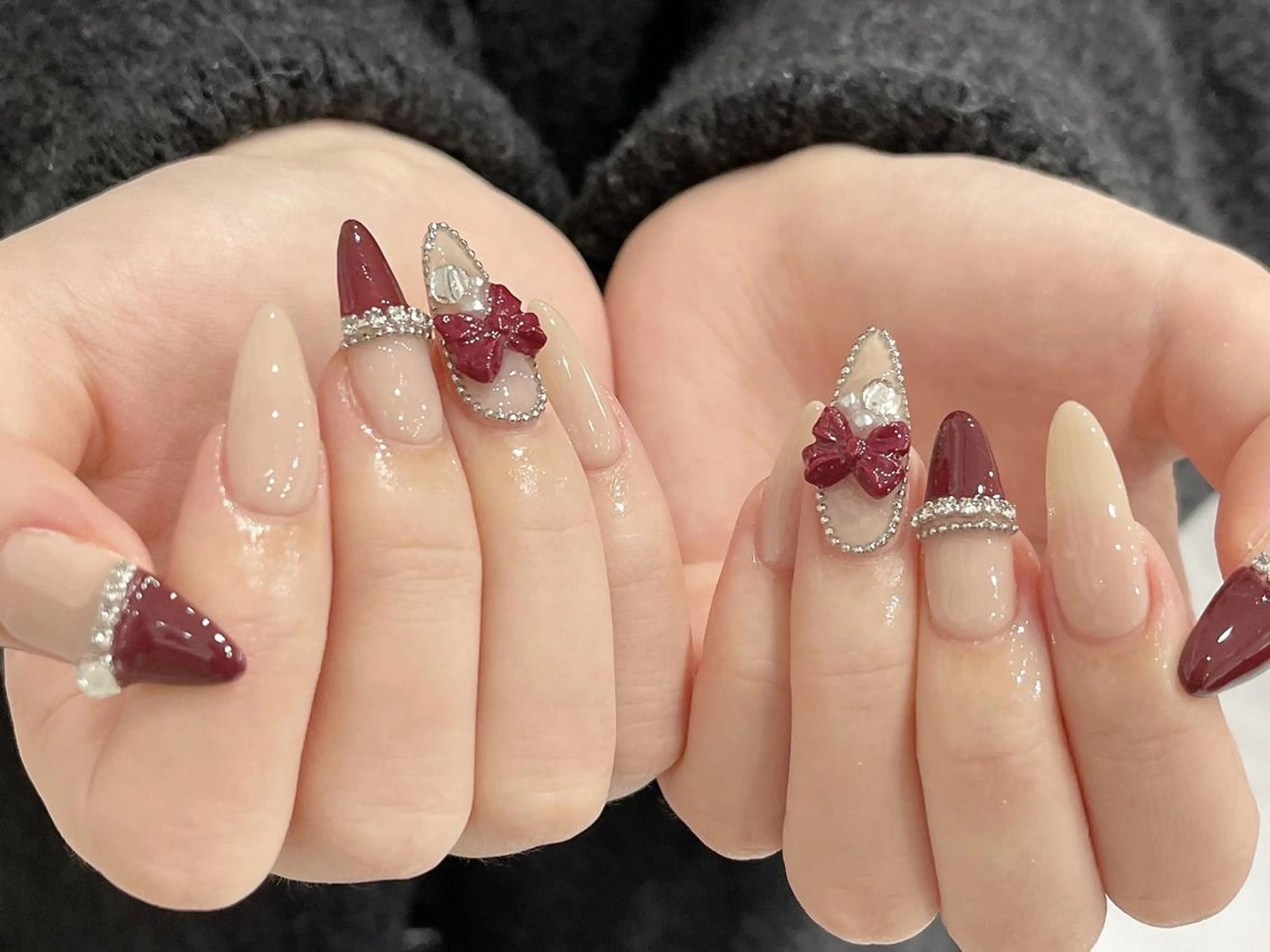 ネイル アートネイル 持ち込み Shis_🦄shi 韓国風キラキラネイルのネイルデザイン