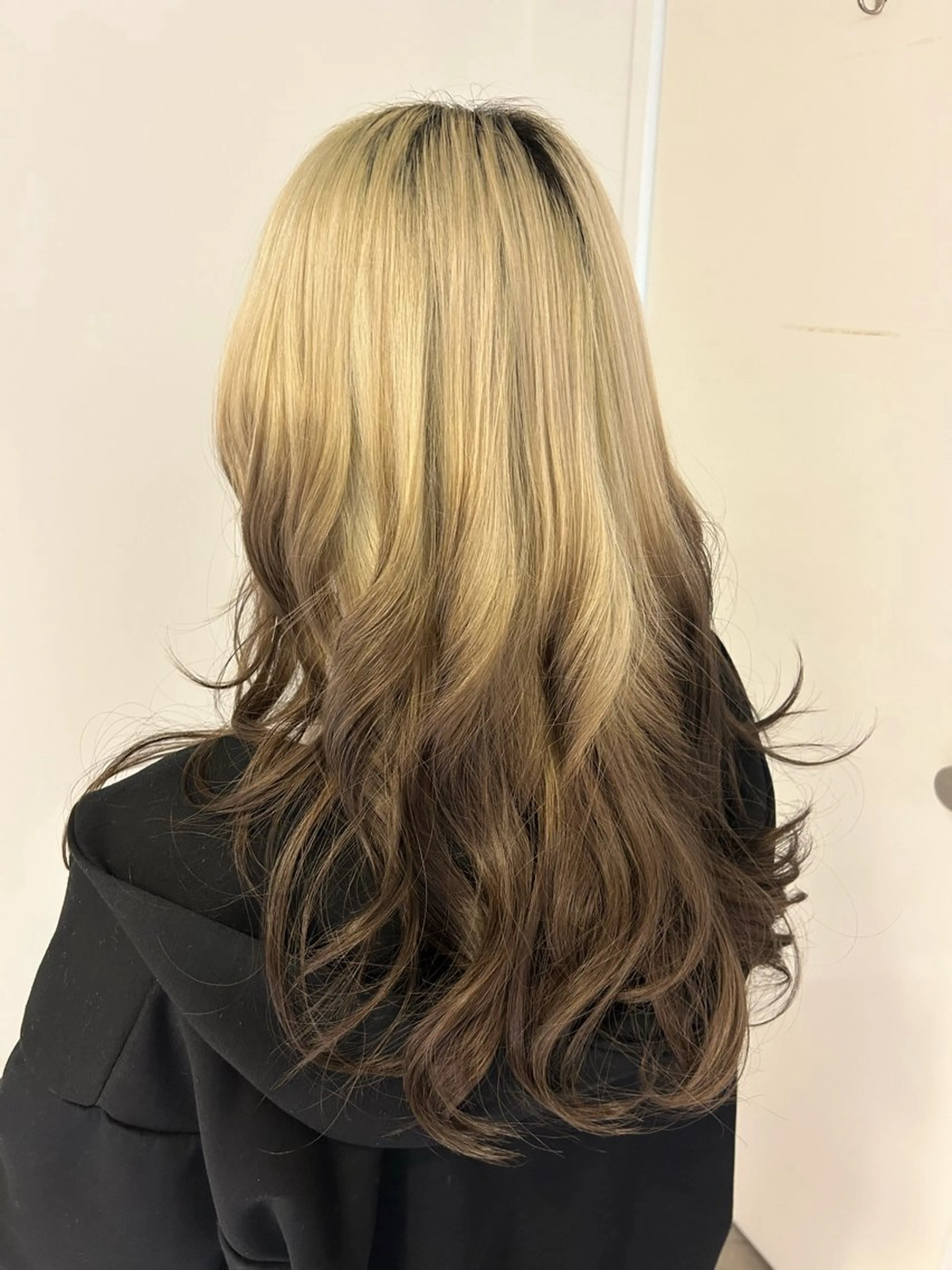 ロング カラー🤭🈁 ✨️🍀ショーイのヘアスタイル