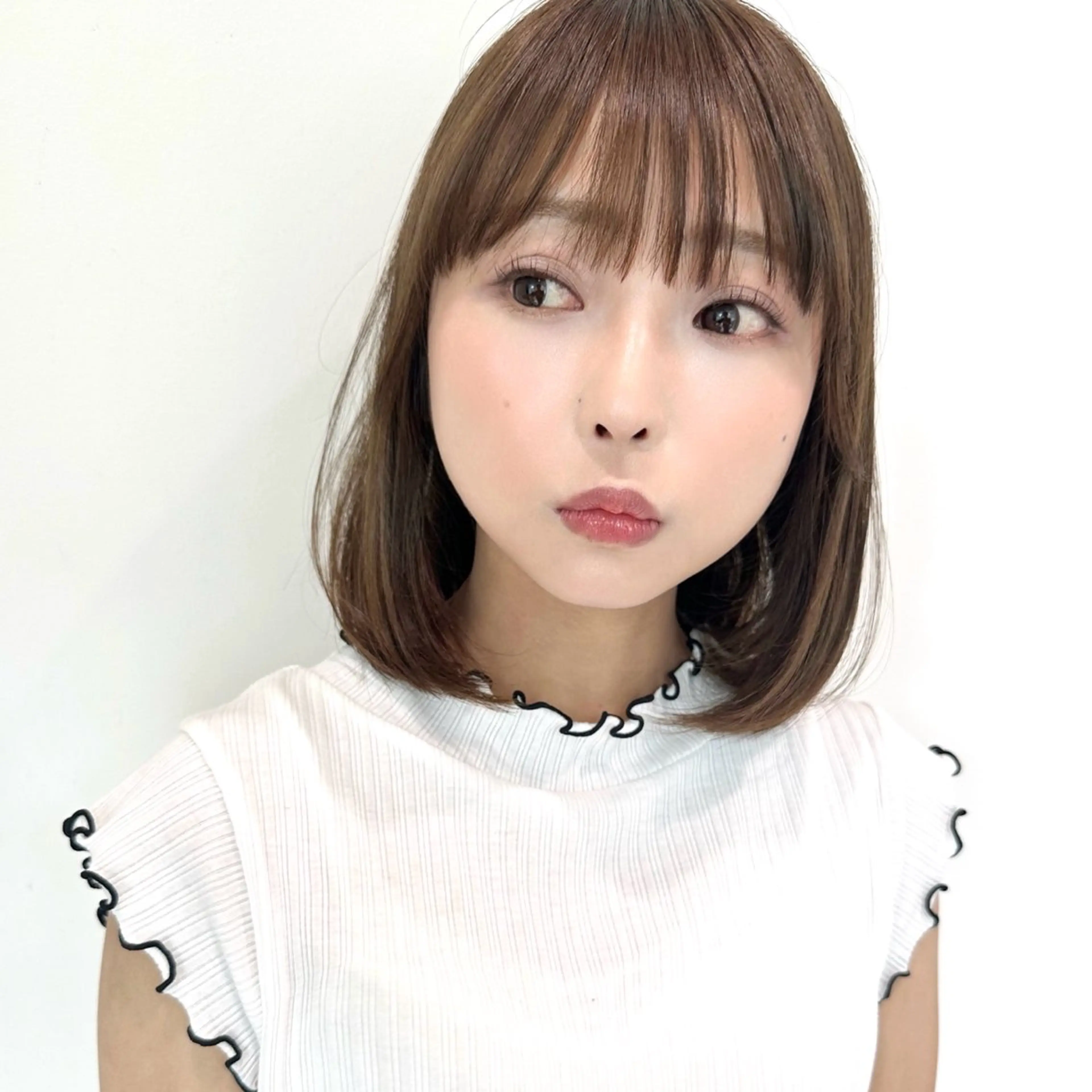 ミディアム カラー ボブ カット ヘアカラー トリートメント take/ショート& レイヤーカット/銀座のヘアスタイル