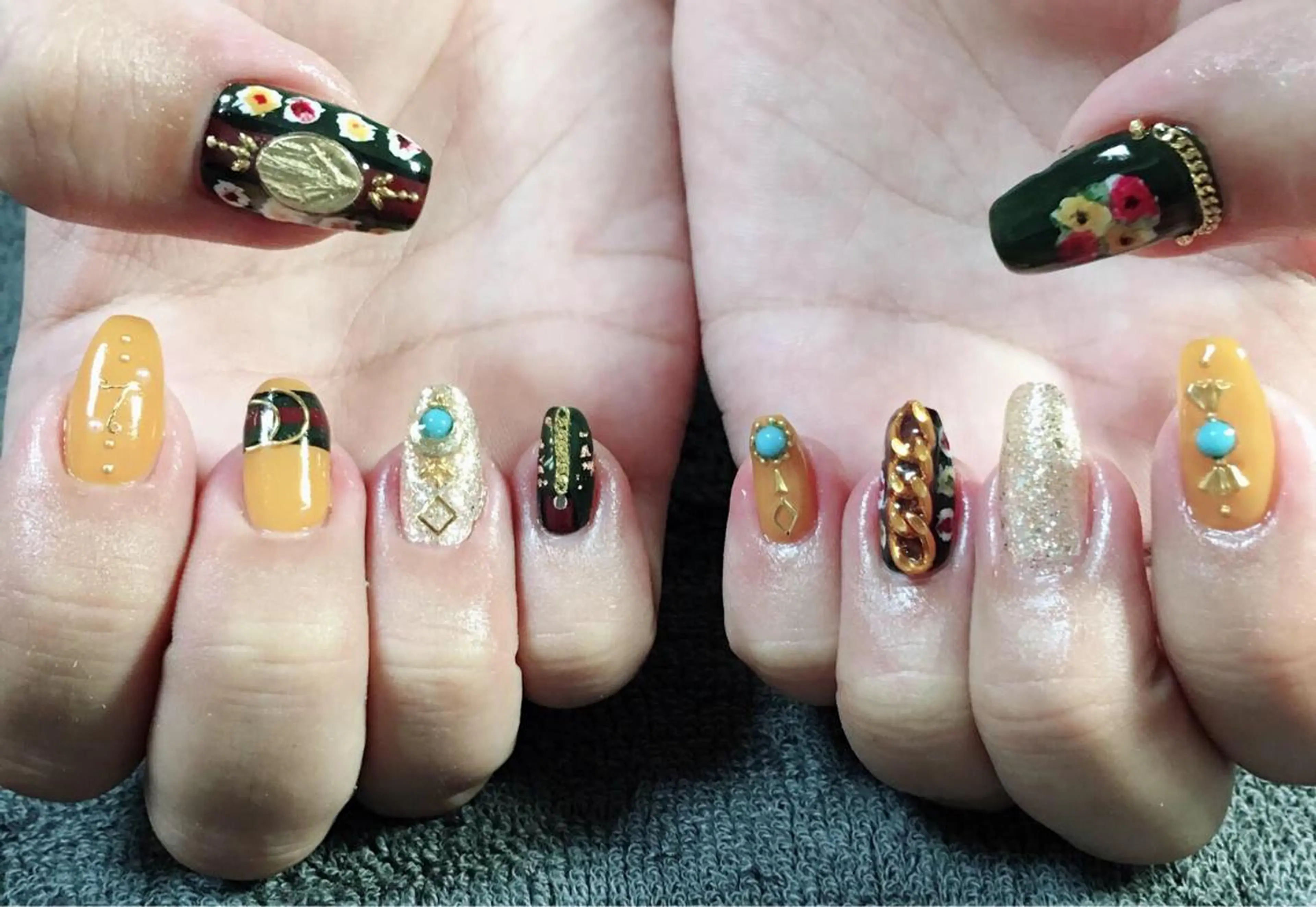 ネイル 佐賀 有希子のネイルデザイン