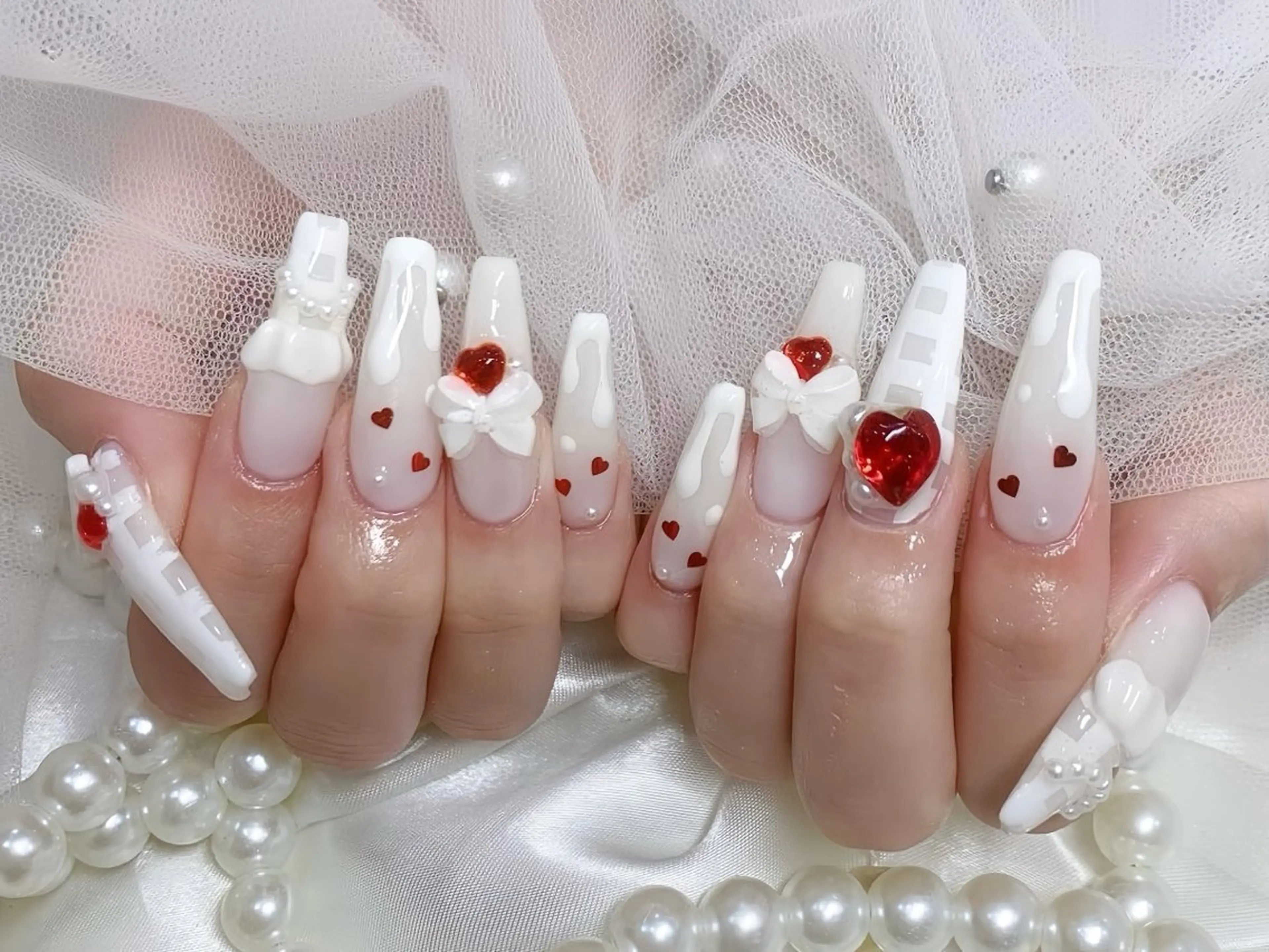 ネイル アートネイル ガーリー 韓国ネイル 持ち込み ニュアンスネイル Rin Nail 新大久保店のネイルデザイン