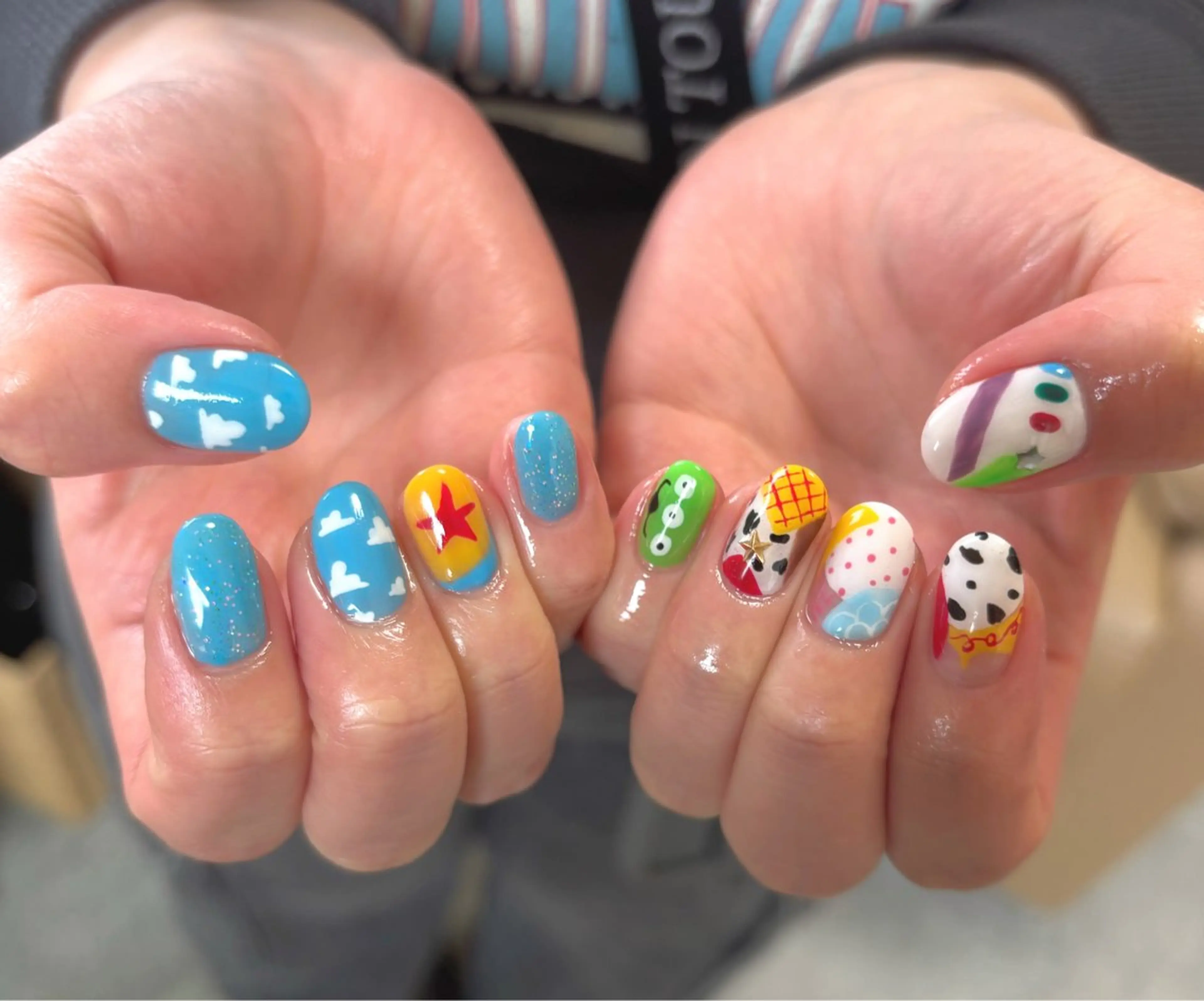 ネイル ジェルネイル キラキラネイル マグネットネイル 持ち込み ニュアンスネイル ハンドネイル tamu nail 　金町のネイルデザイン