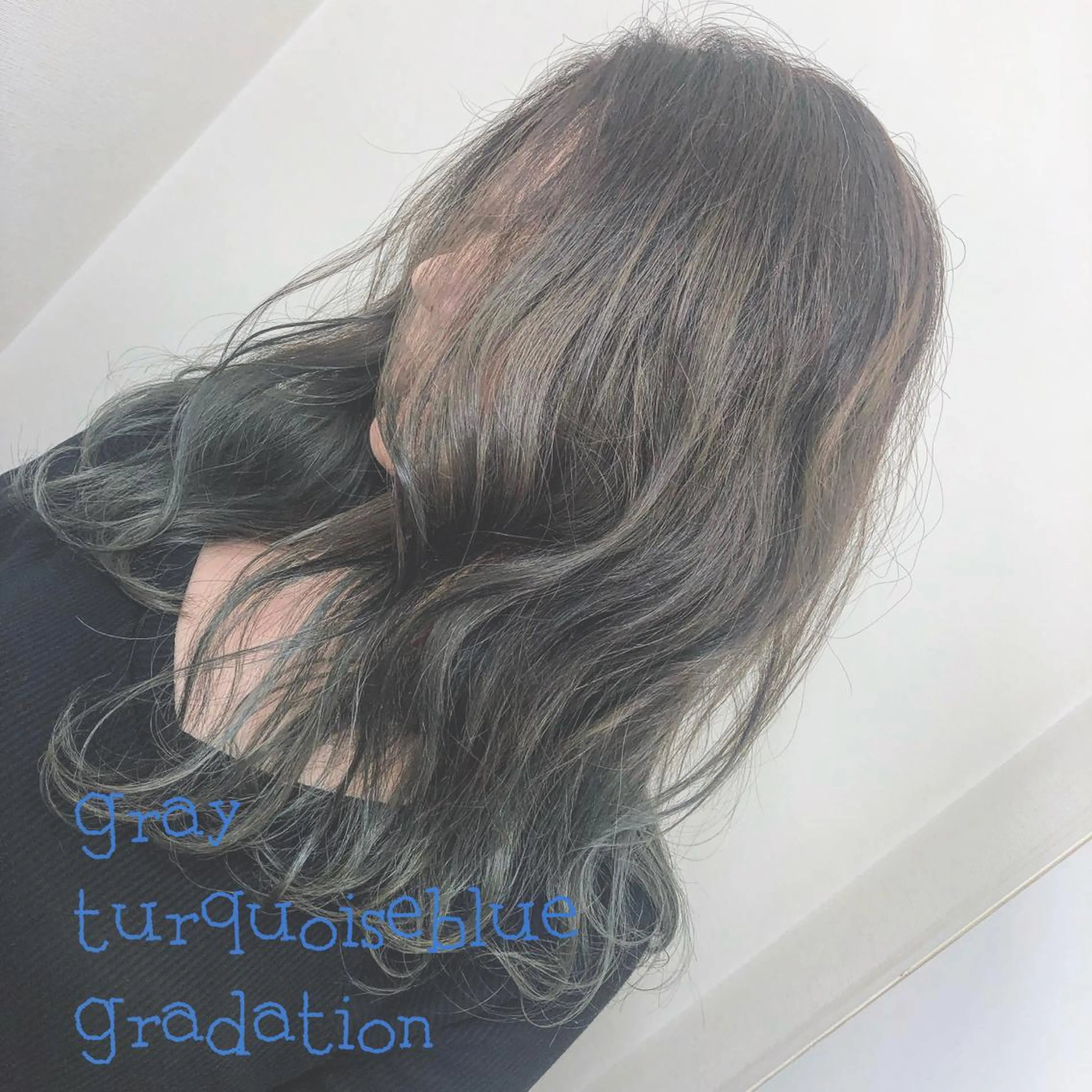 カラー ブリーチ 本間 渓のマツエク・マツパデザイン