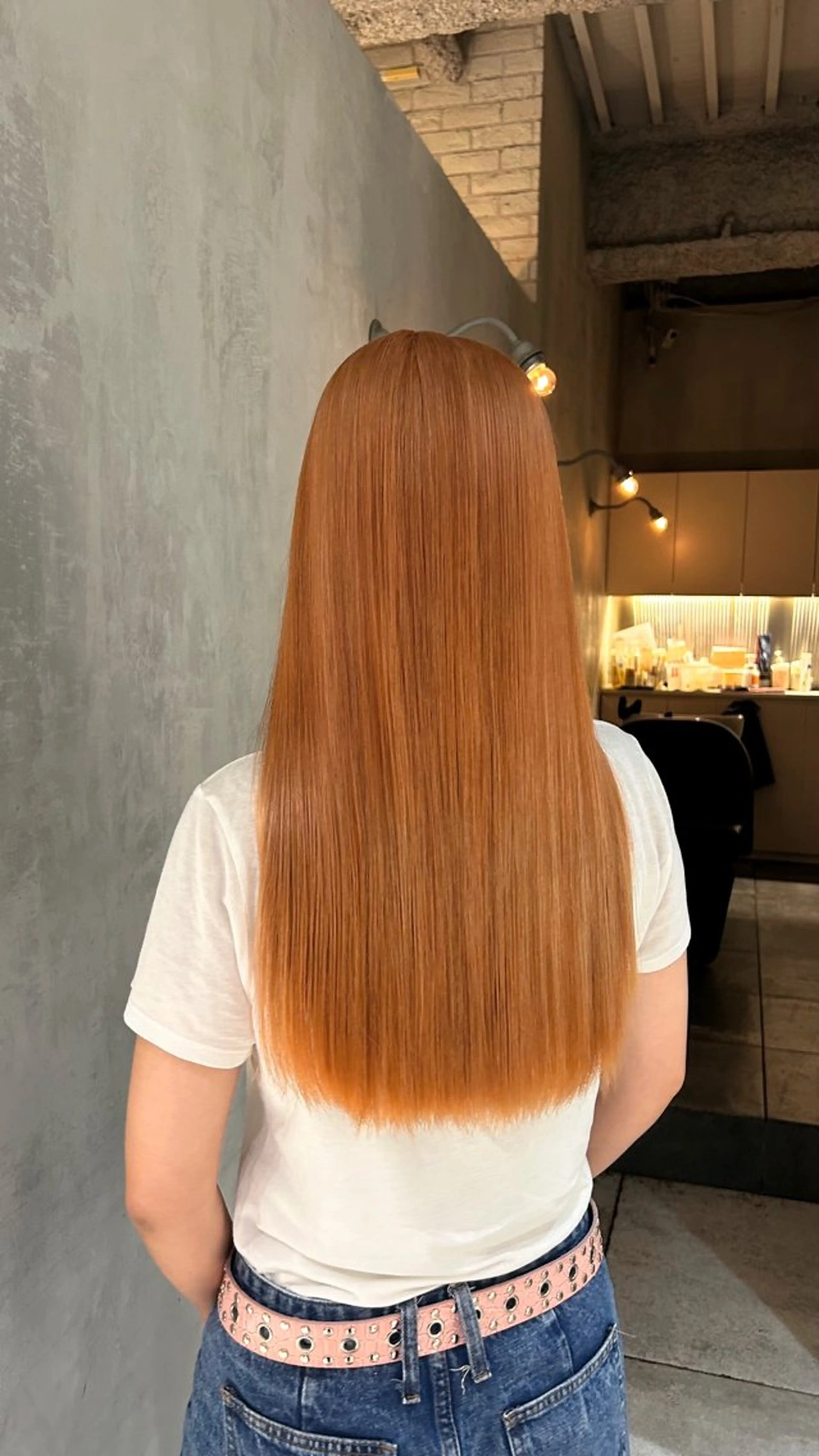 ロング カラー オレンジ Hinata🛸 ハイトーン美容師のヘアスタイル