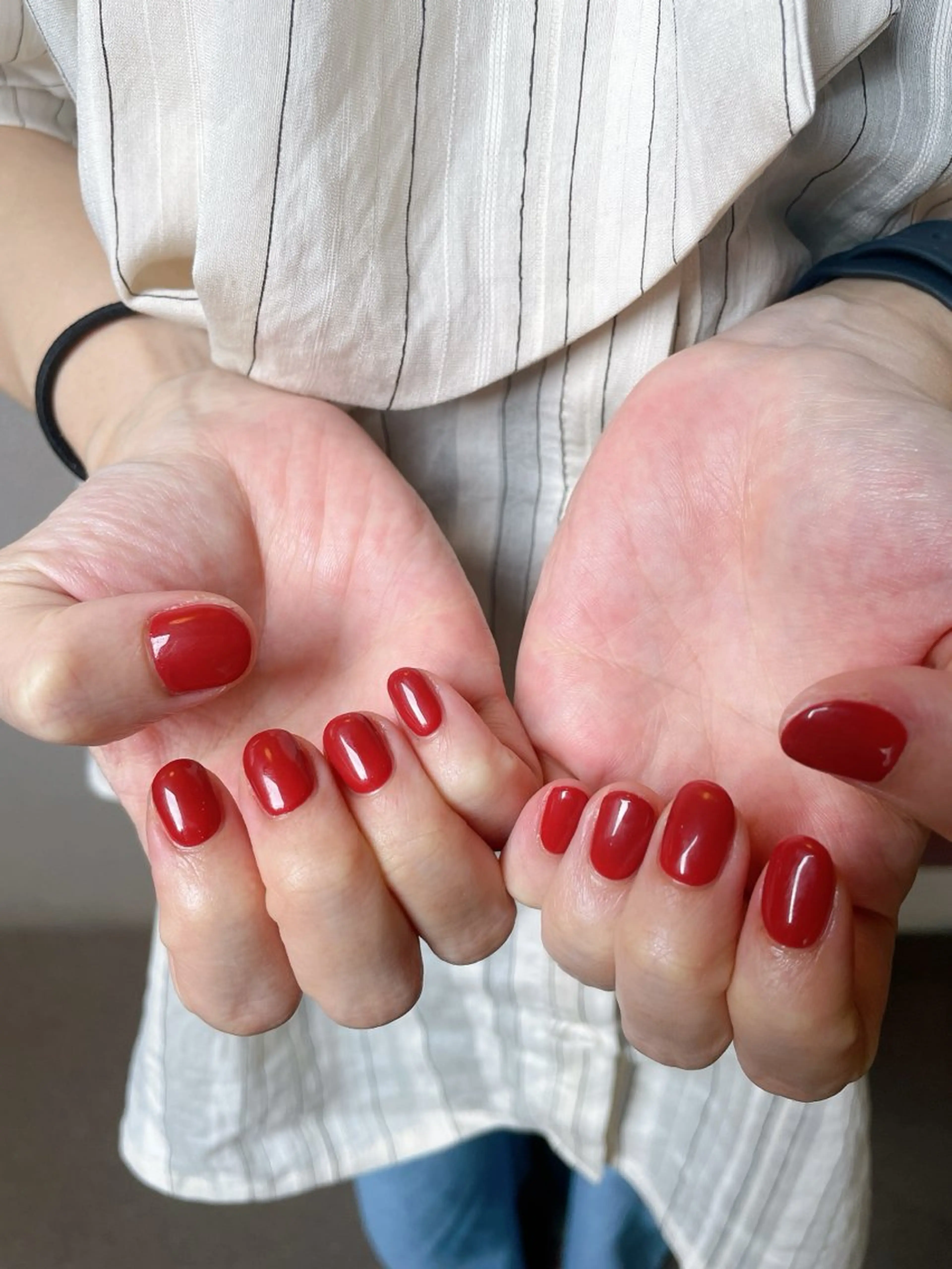 ネイル オーロラネイル フットネイル フレンチネイル ジェルネイル マグネットネイル ハンドネイル mogunail &blowのネイルデザイン