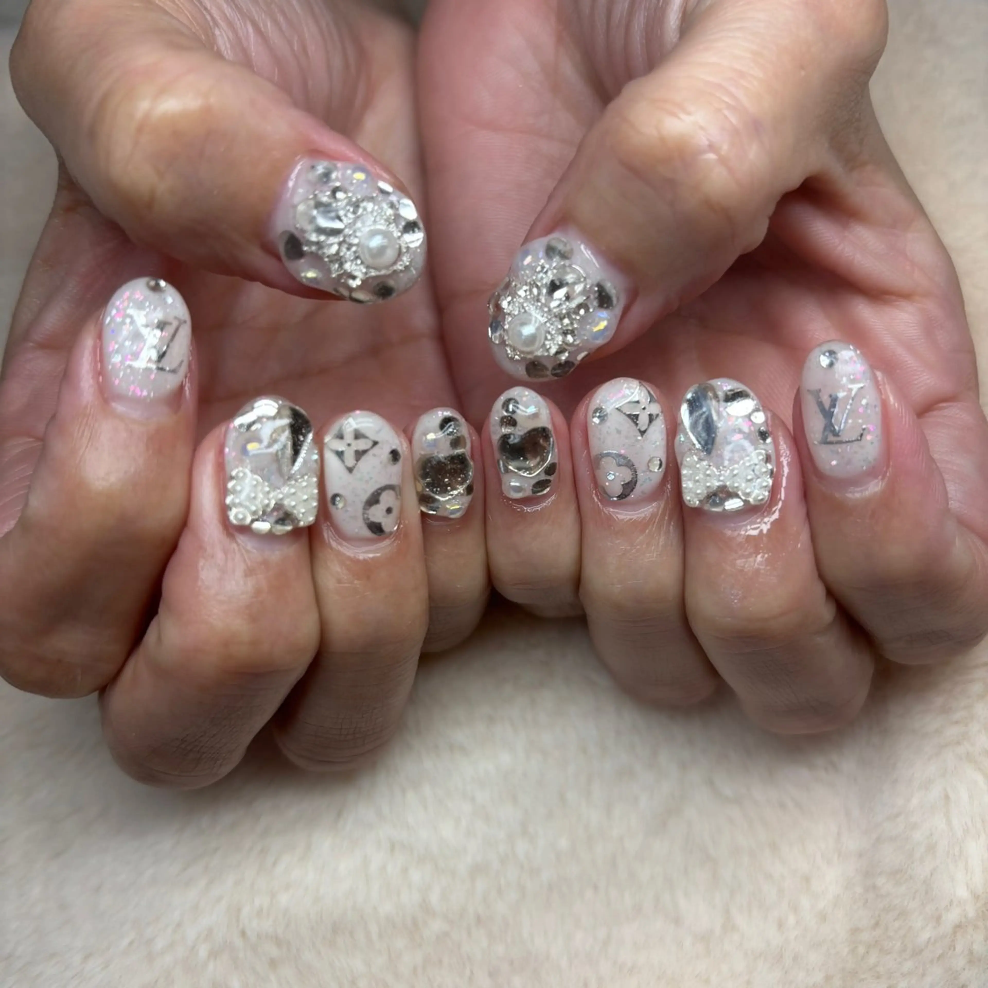 ネイル es nailのネイルデザイン