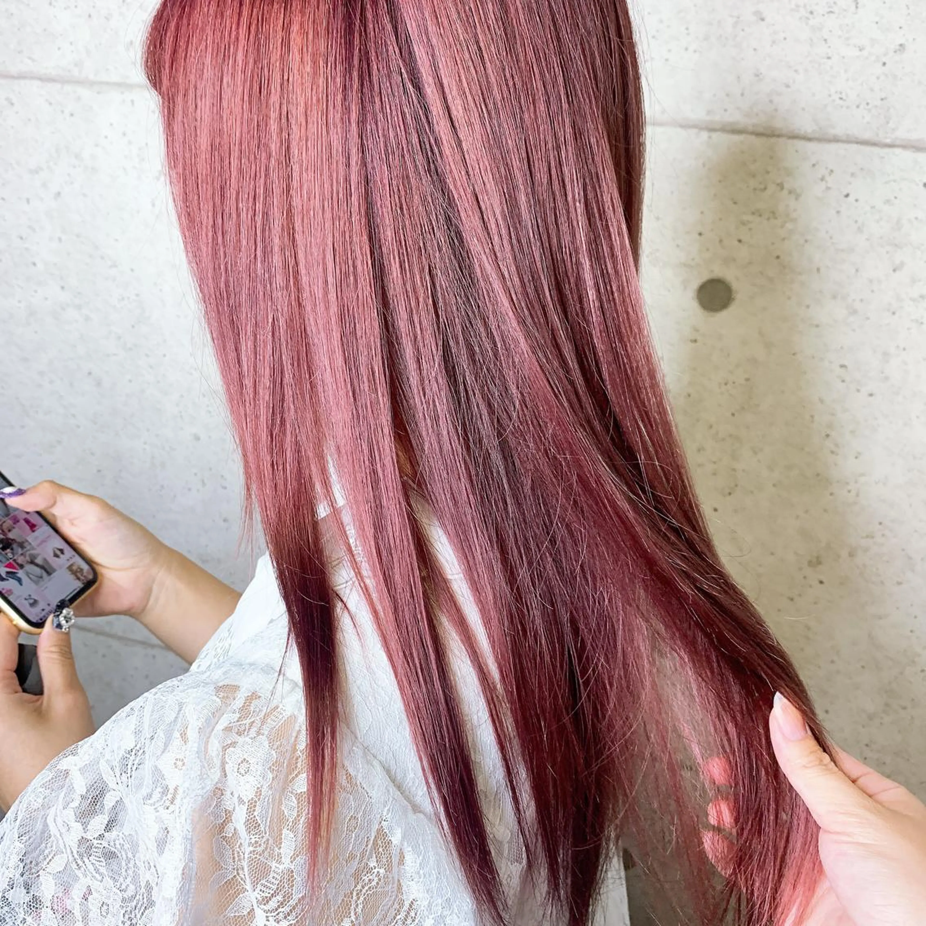ロング 立山 綾華のヘアスタイル