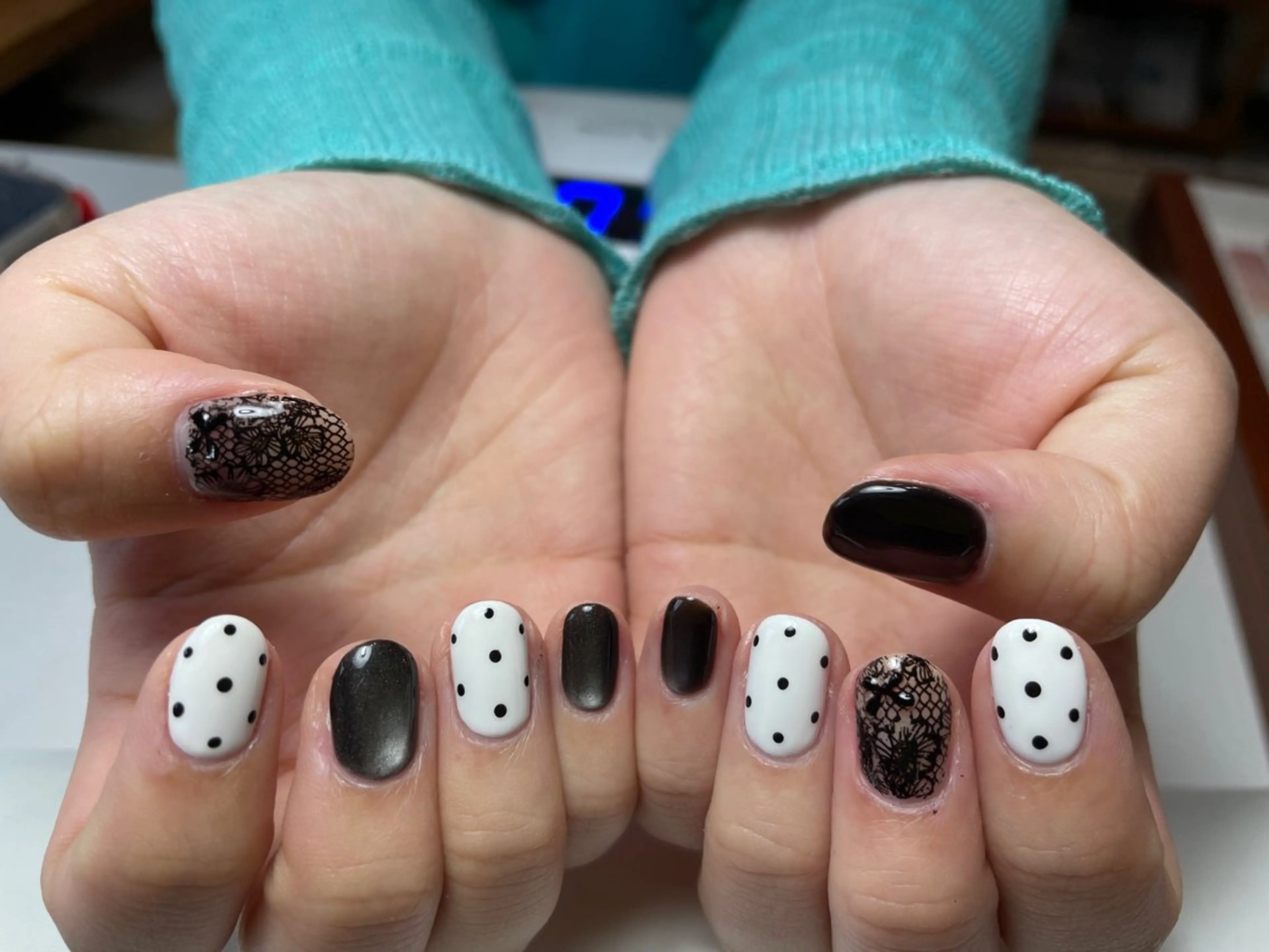 ネイル ハンドネイル 楊 蓉のネイルデザイン