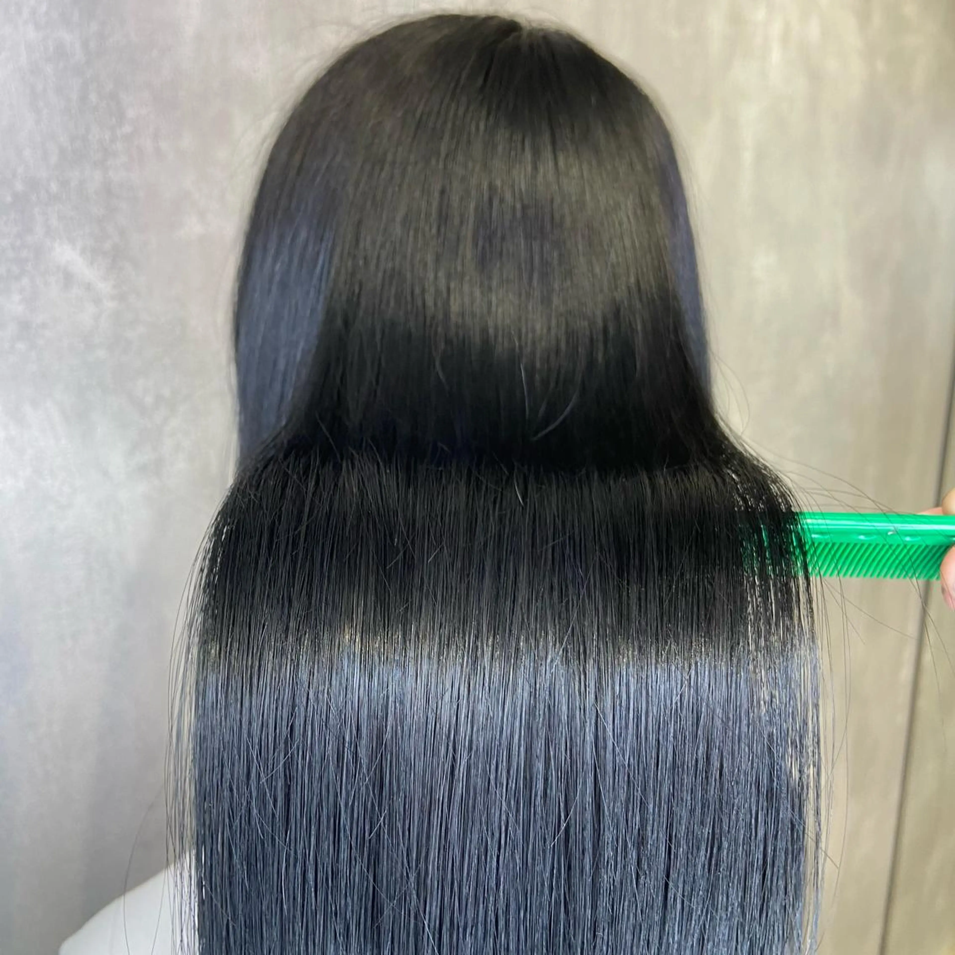 ロング カラー 黒髪 ブルーカラー ブルーブラック 髪質改善 ツバサ 髪質改善のヘアスタイル