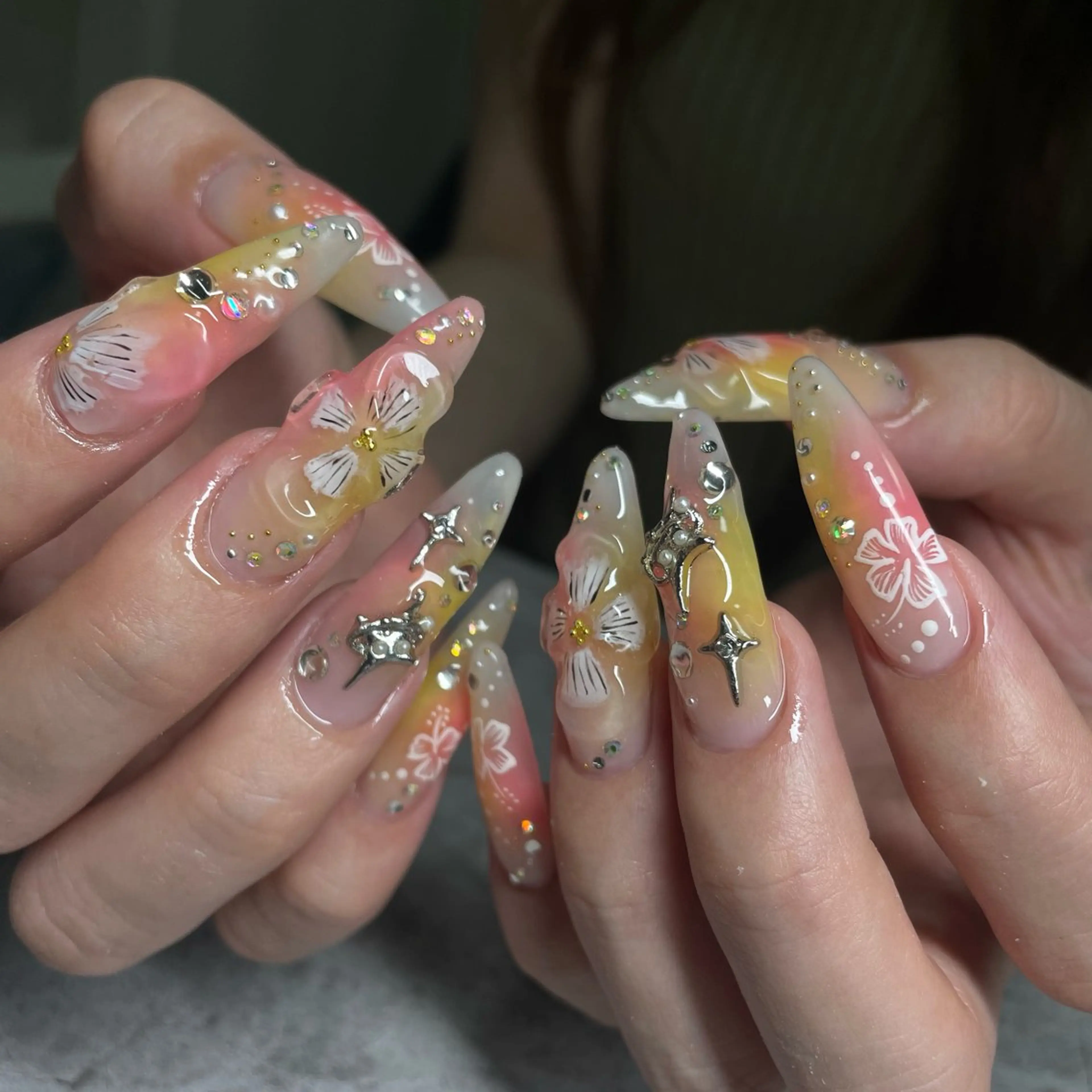 ネイル YUNA FUKUDAのネイルデザイン