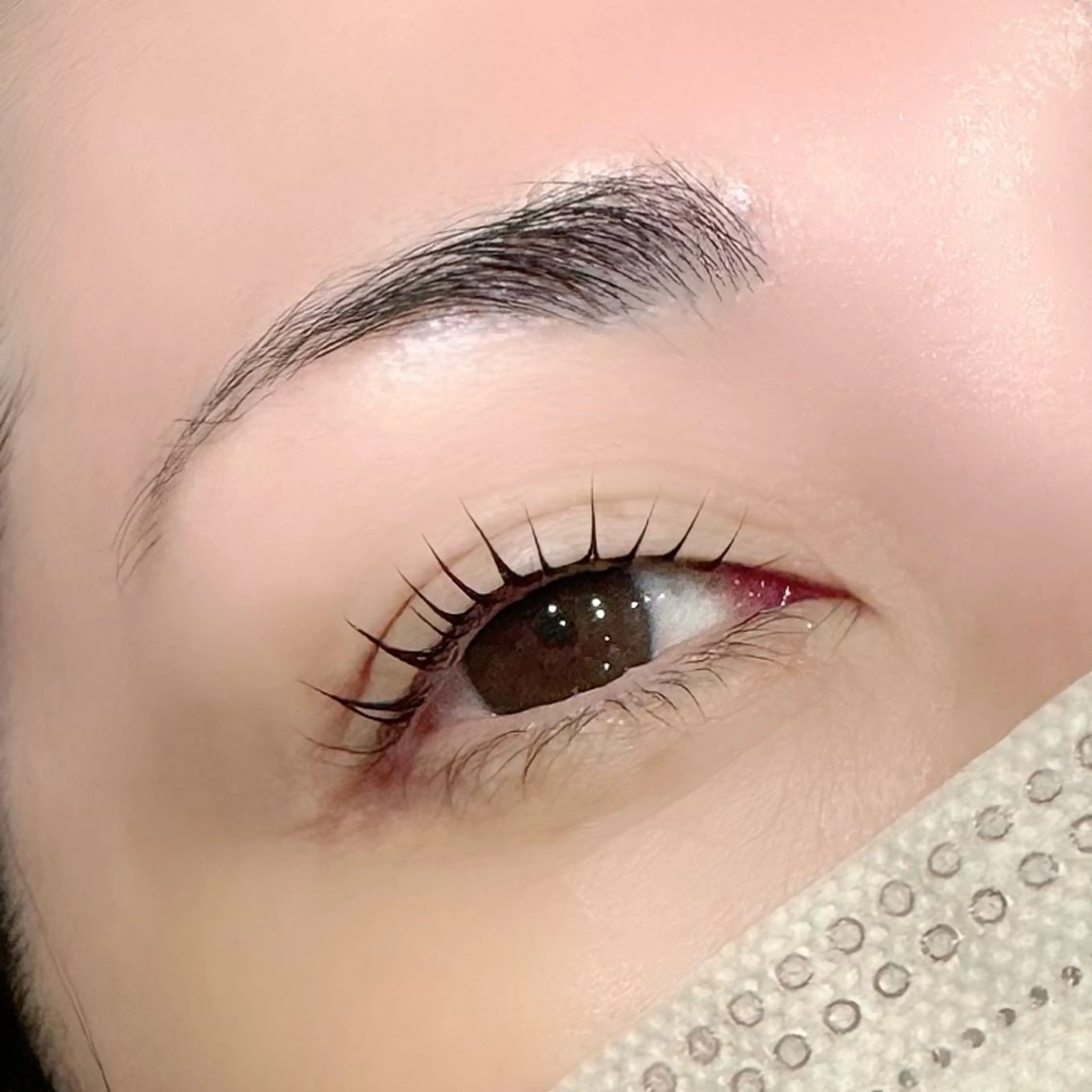 マツエク・マツパ カットモデル𓍲艶髪 🫧秋積日向のヘアスタイル