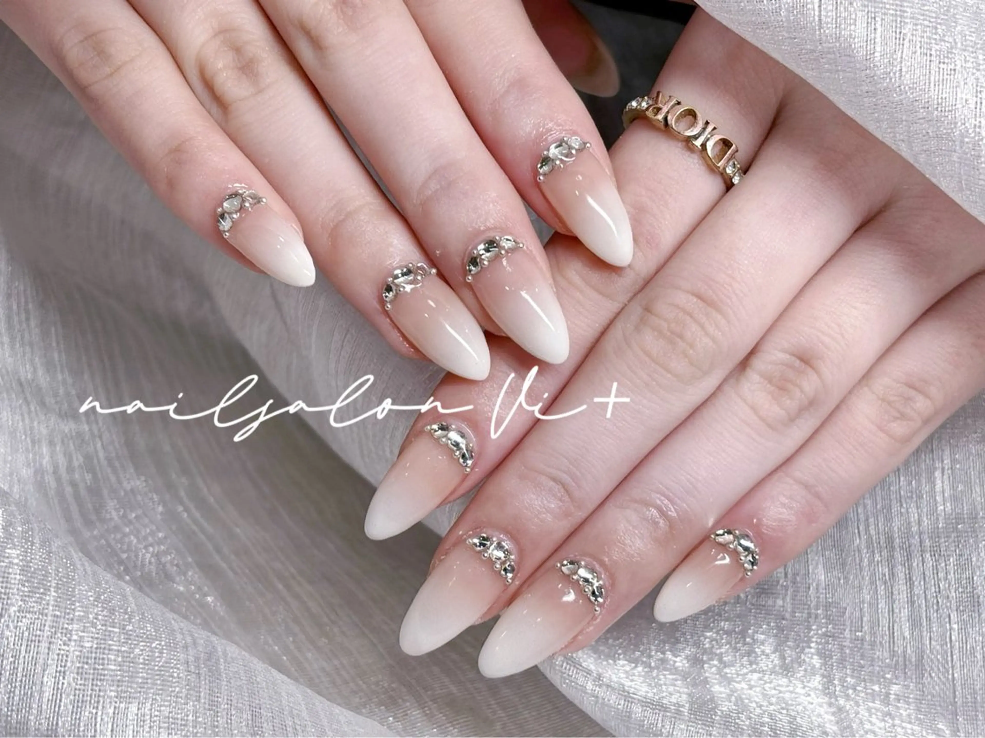 ネイル ハンドネイル ✨Nailsalon Vi+✨のネイルデザイン