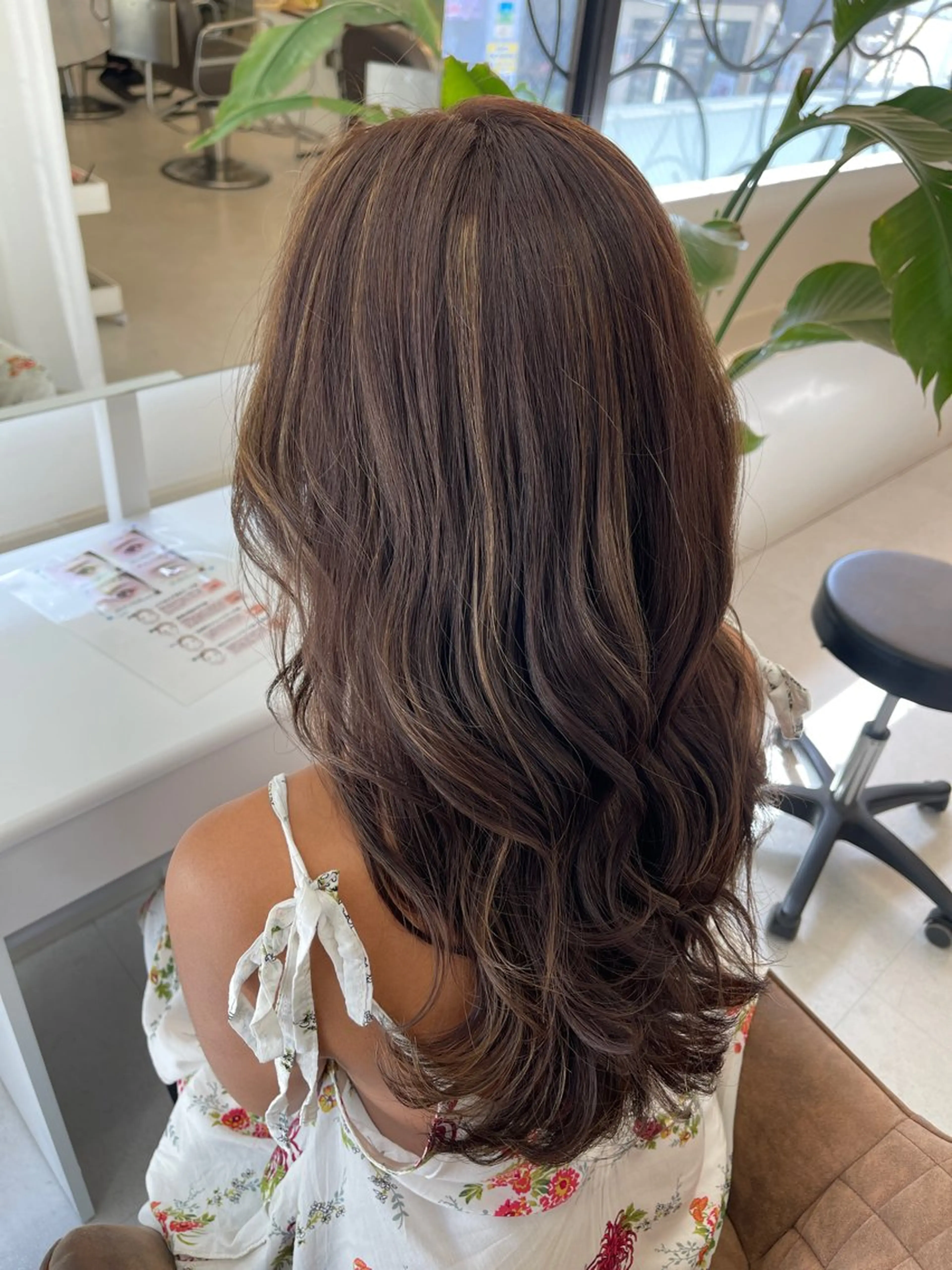 ロング カラー LABO. 門屋和香那のヘアスタイル