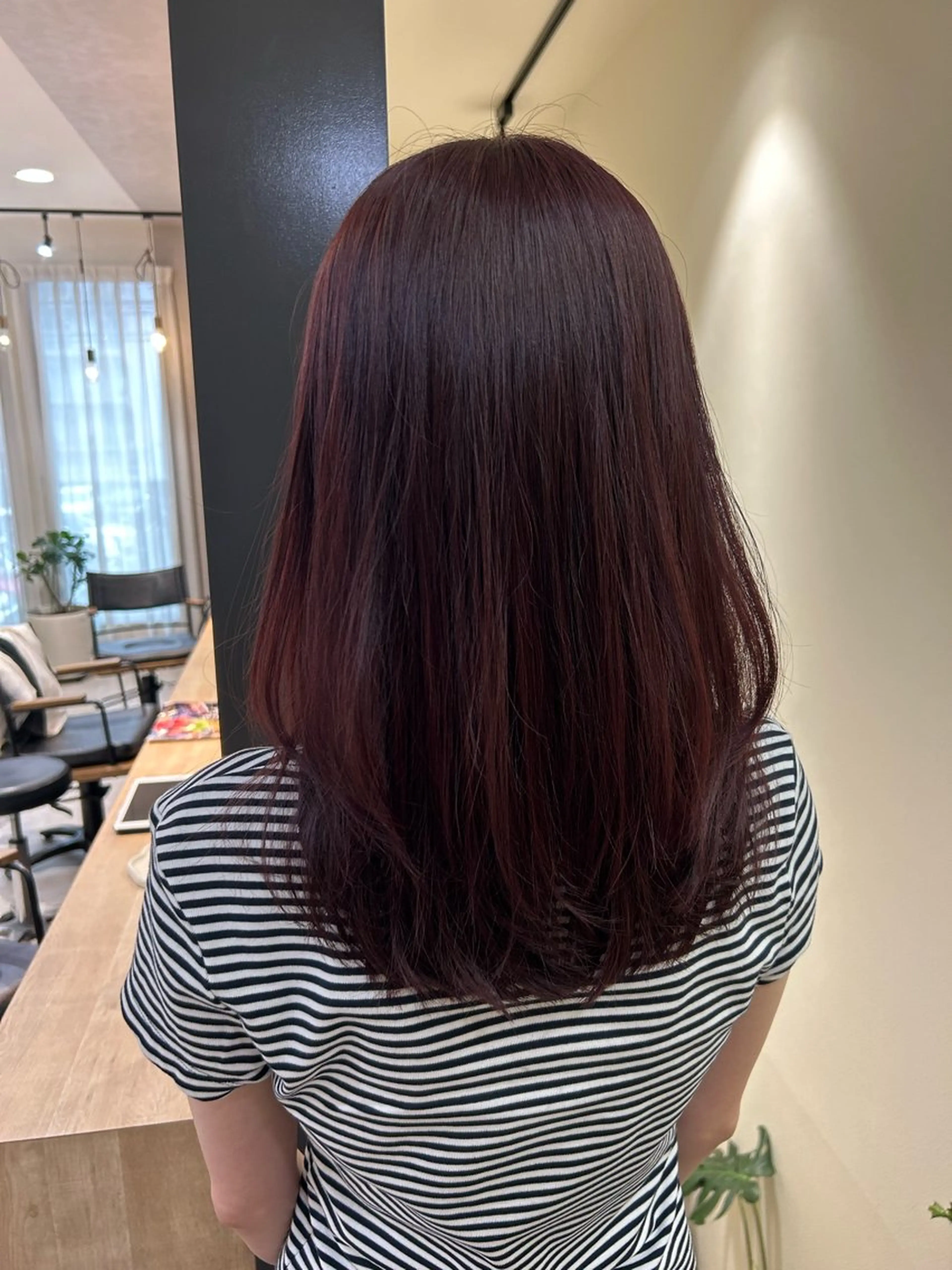 セミロング カラー ブリーチ ブリーチなしカラー レッドカラー カット ヘアカラー トリートメント hub hair レイヤー/透明感のヘアスタイル