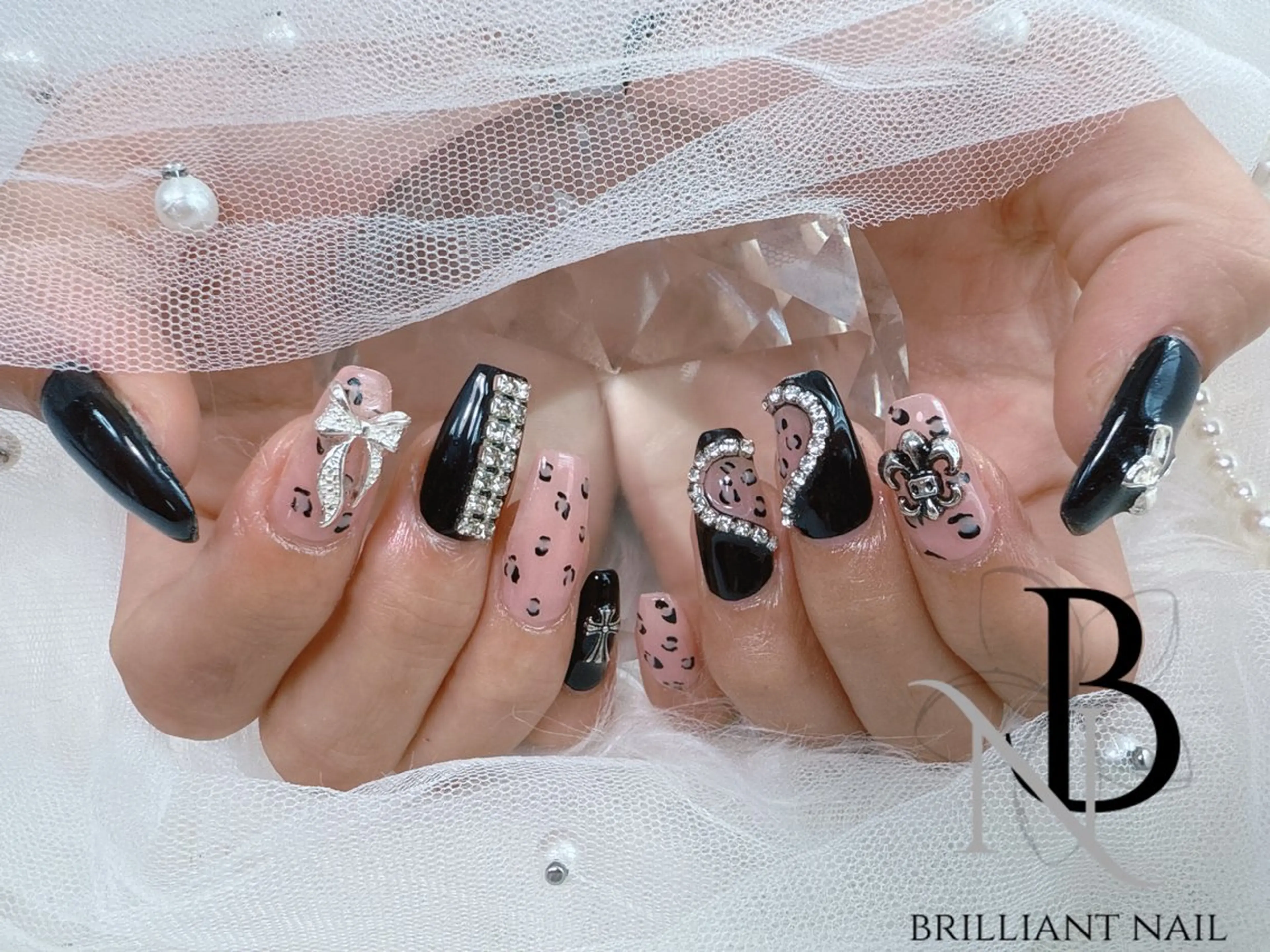 ロング ハンドネイル ハンドケア brilliant nail💎あやのネイルデザイン