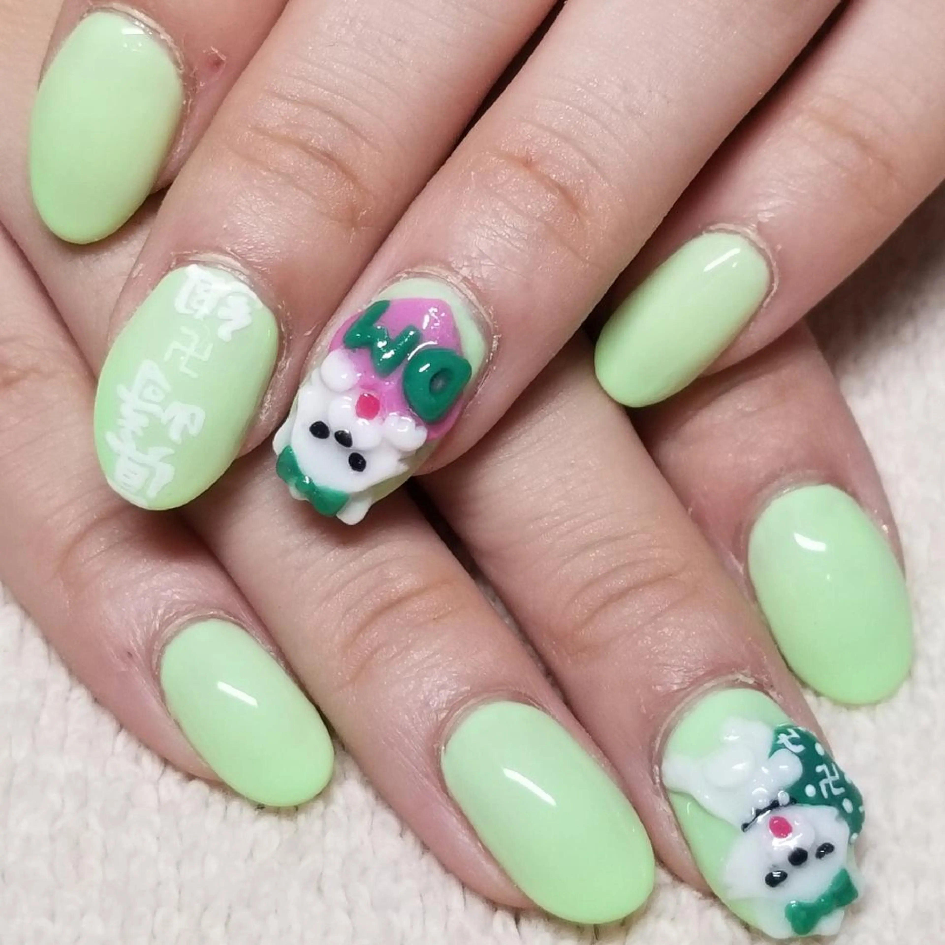 ネイル グリーン パステルネイル ハンドネイル よしだ ひろきのネイルデザイン