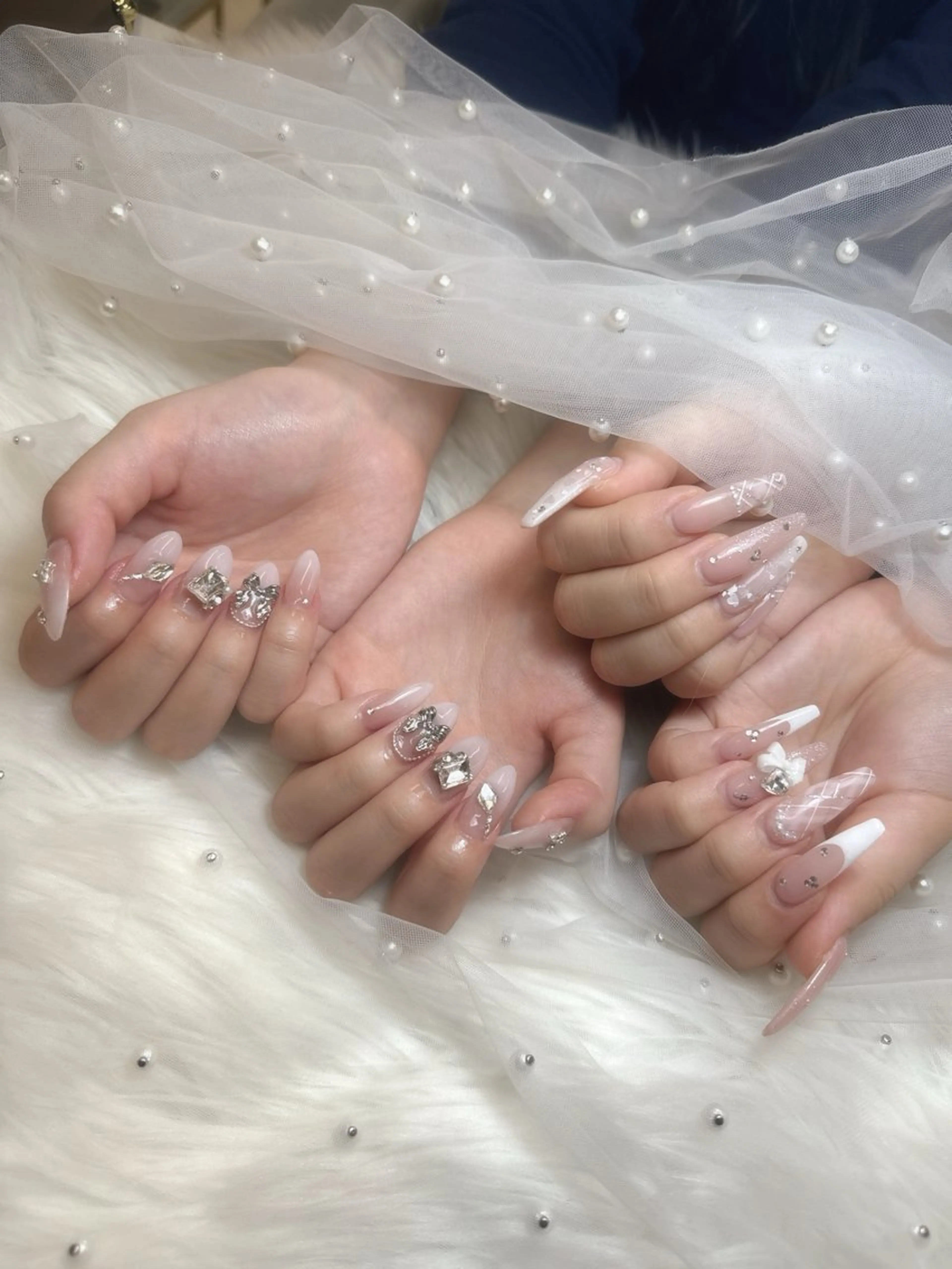 ネイル 持ち込み ハンドネイル Queeens nailのネイルデザイン