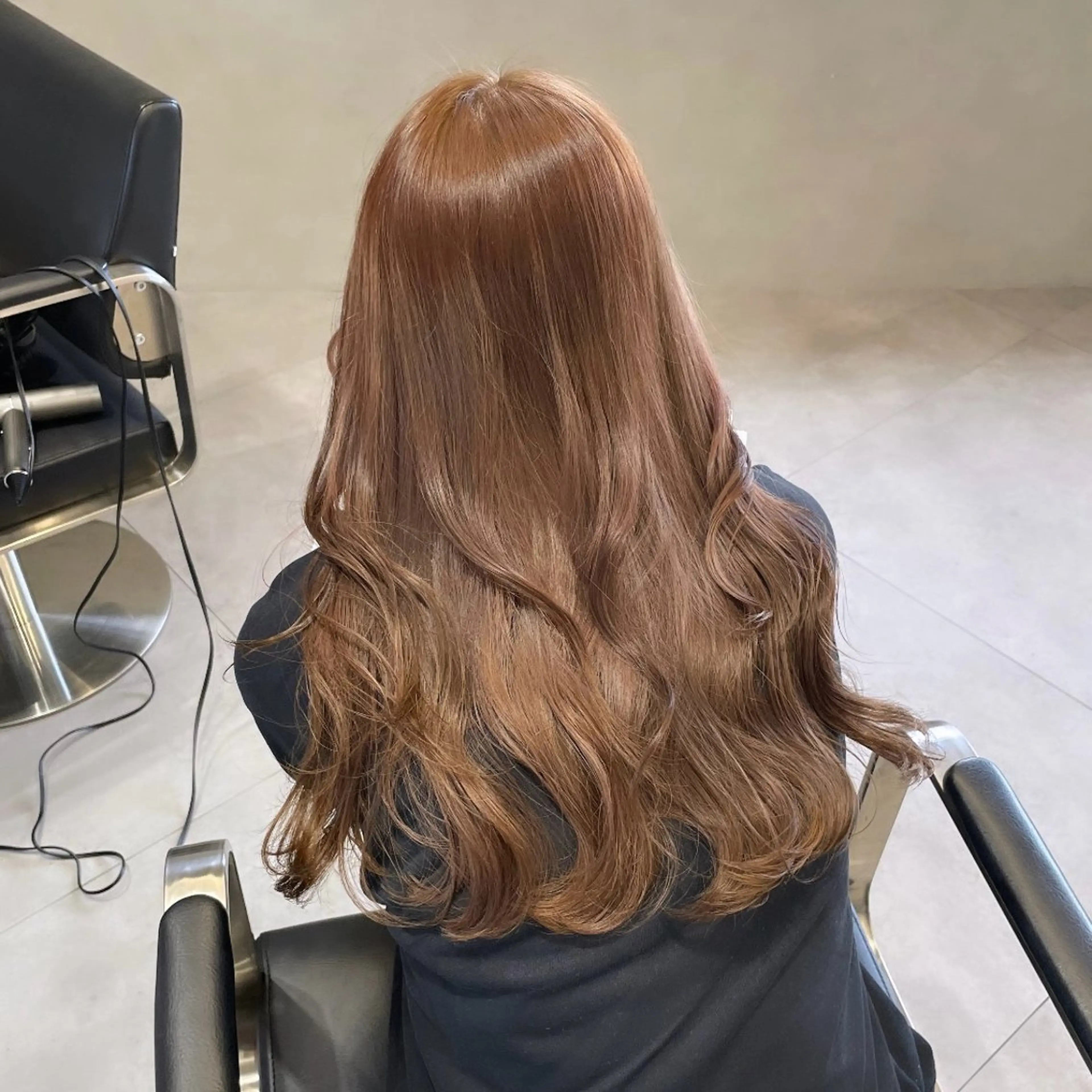 セミロング カラー ベージュカラー ブリーチ 透明感カラー ブリーチなしカラー レイヤーカット Rui/透明感カラー 暖色/レイヤーカットのヘアスタイル