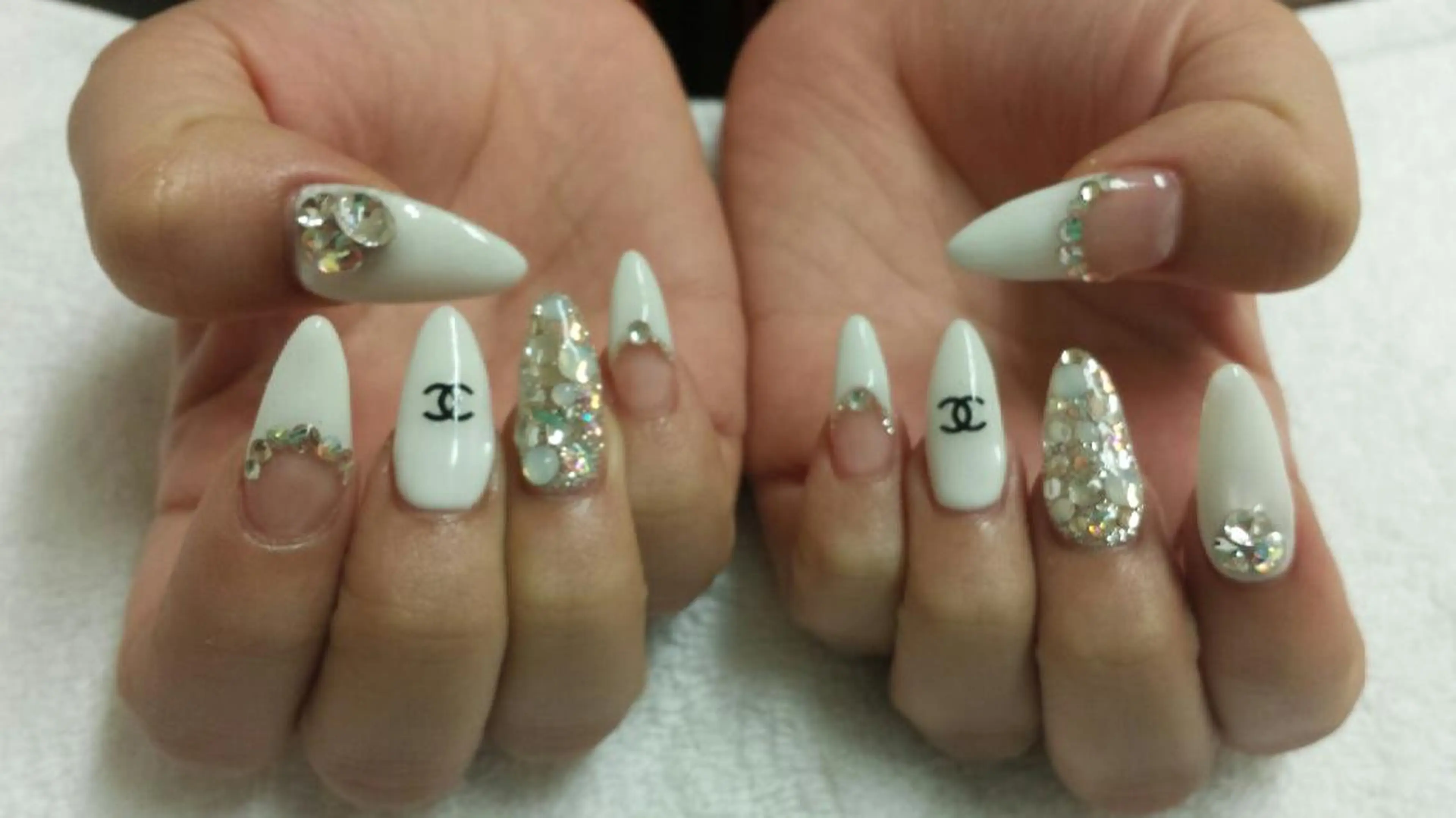 ネイル 河野ちえ (雑誌掲載サロン)のネイルデザイン