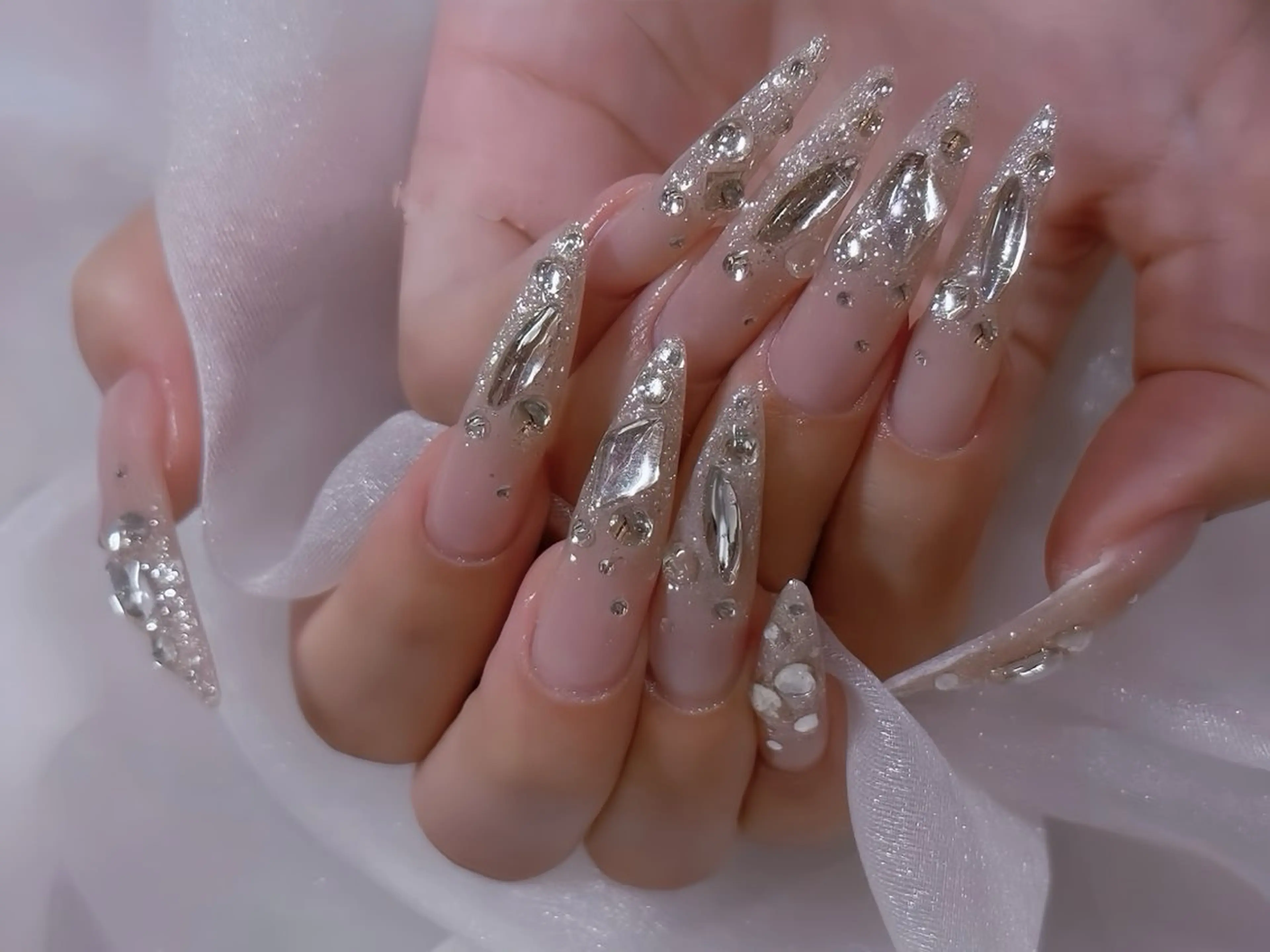 ネイル べっ甲ネイル チークネイル フラッシュネイル フラワーネイル フットネイル ハンドネイル Rin Nail Shinokuboのネイルデザイン