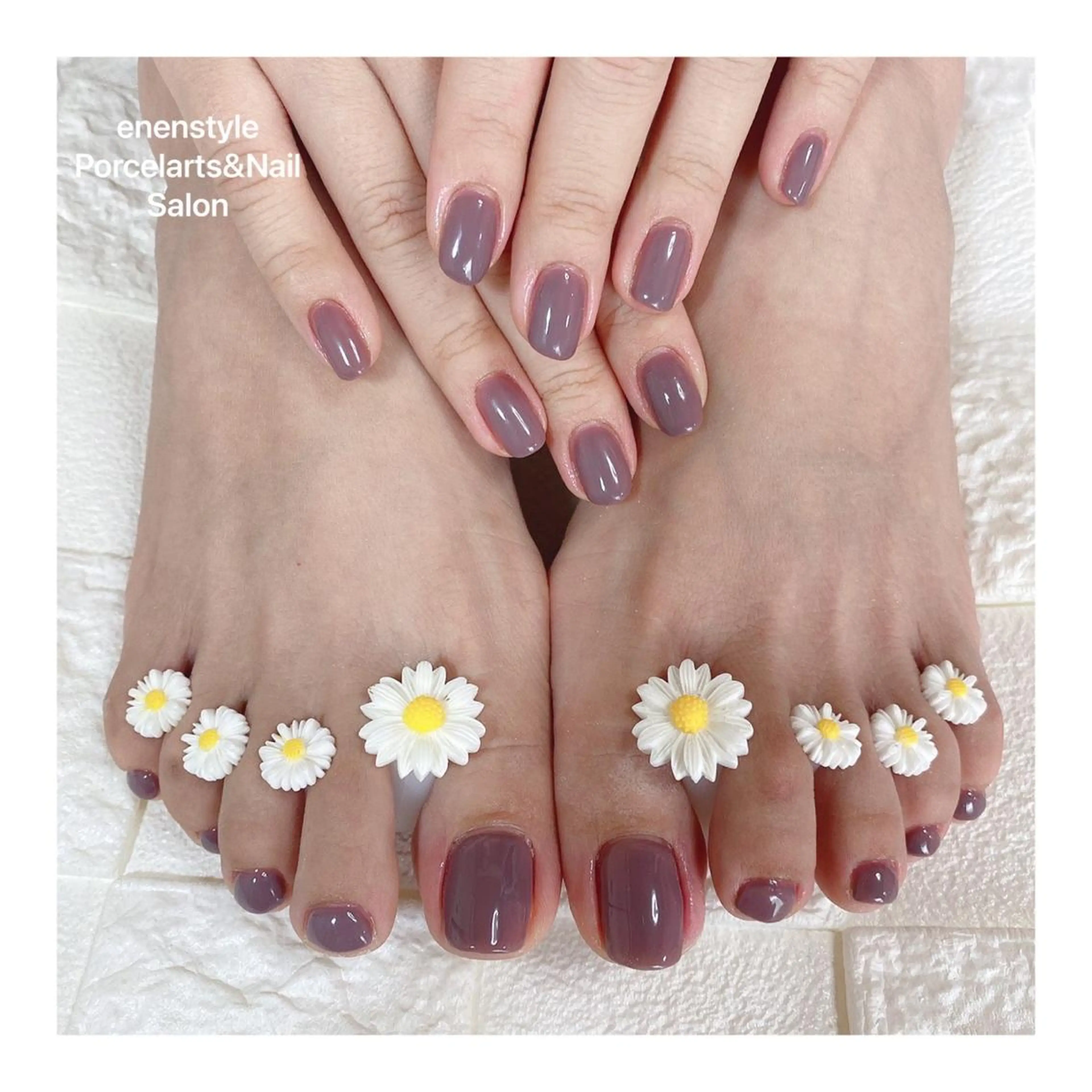 ショート ネイル 👑enen style👑のネイルデザイン