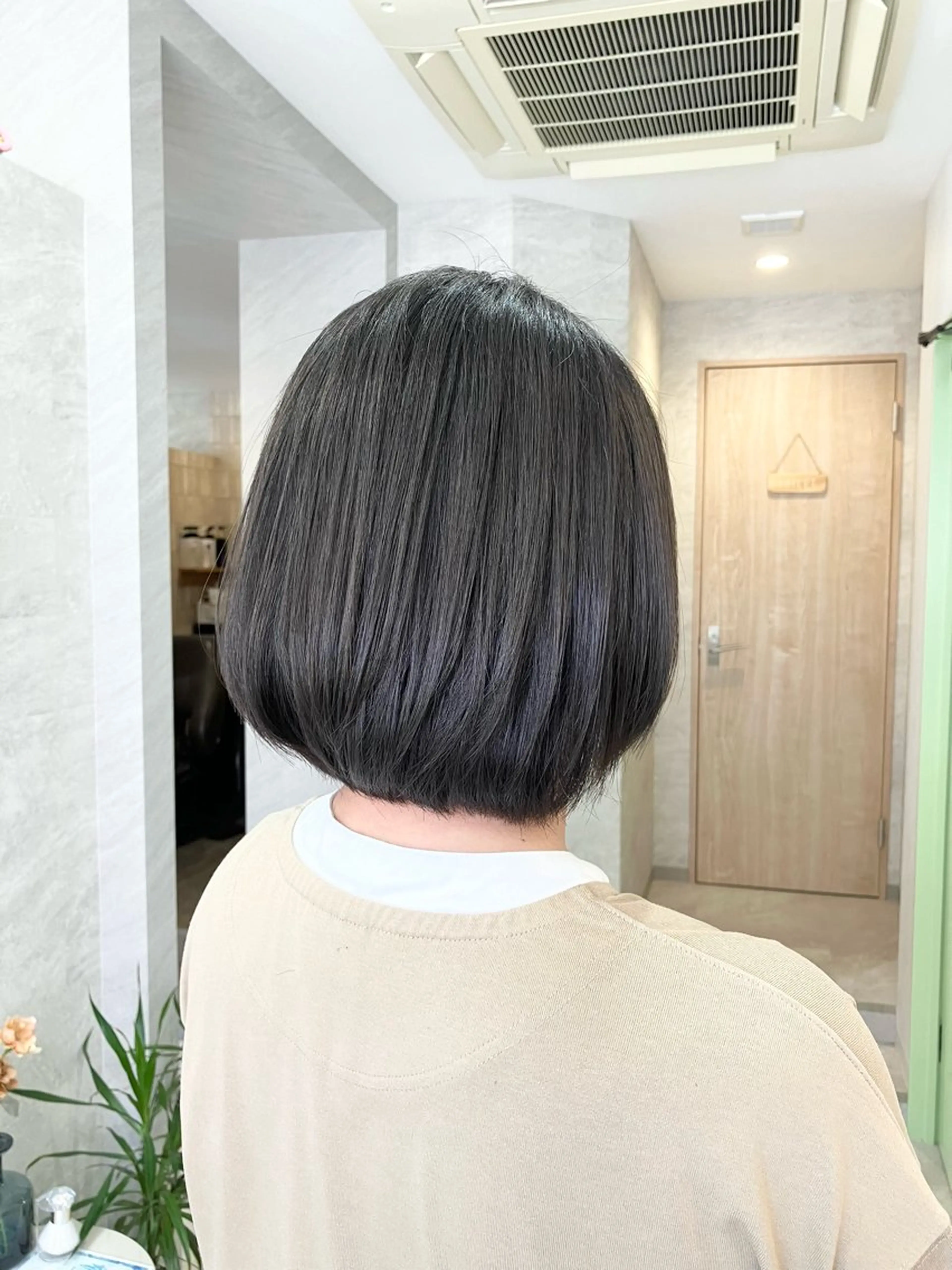 ショート 須賀 知穂のヘアスタイル