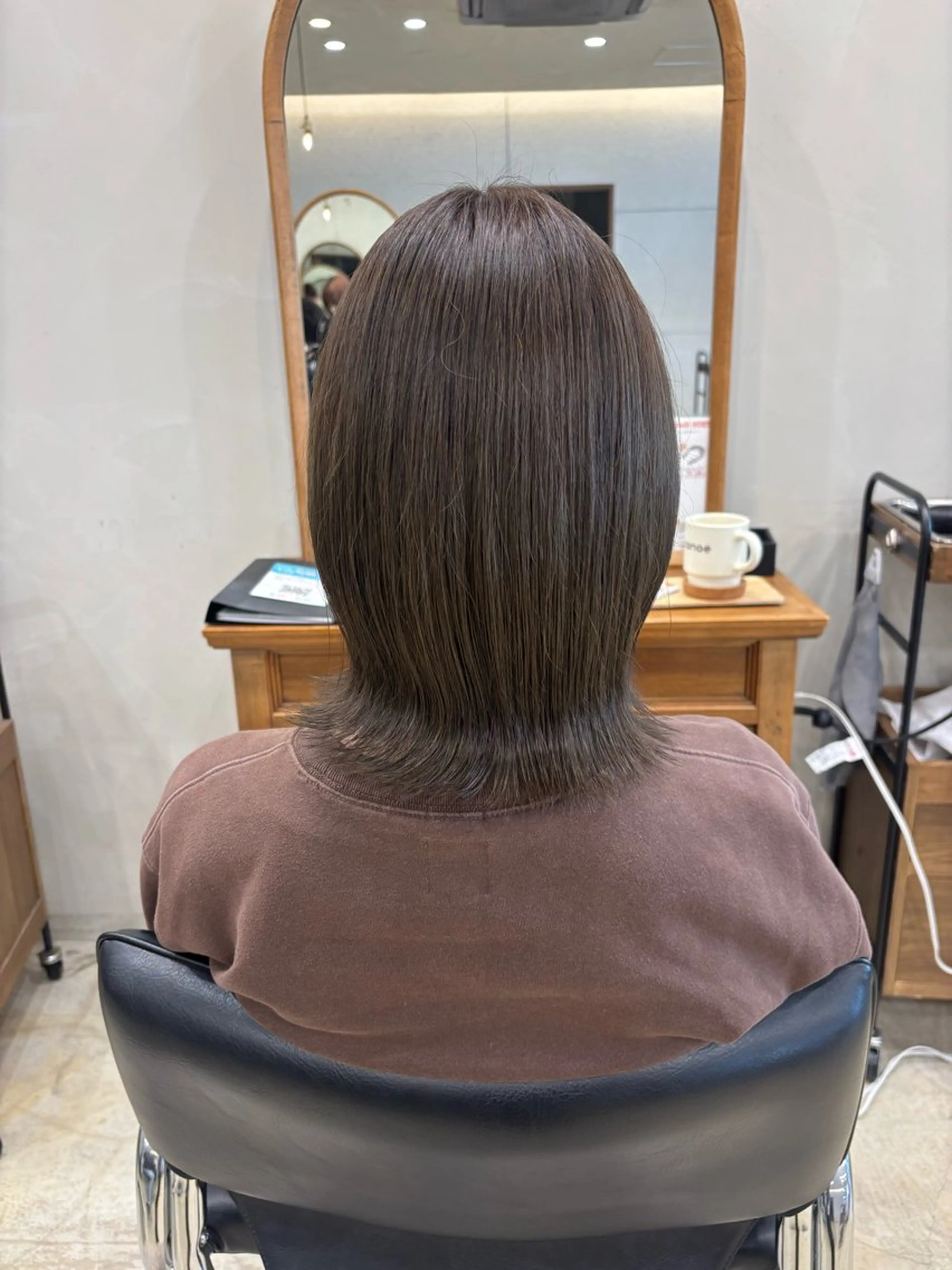 カラー 透明感カラー グレージュ オリーブグレージュ オリーブグレー 多田 愛梨のヘアスタイル