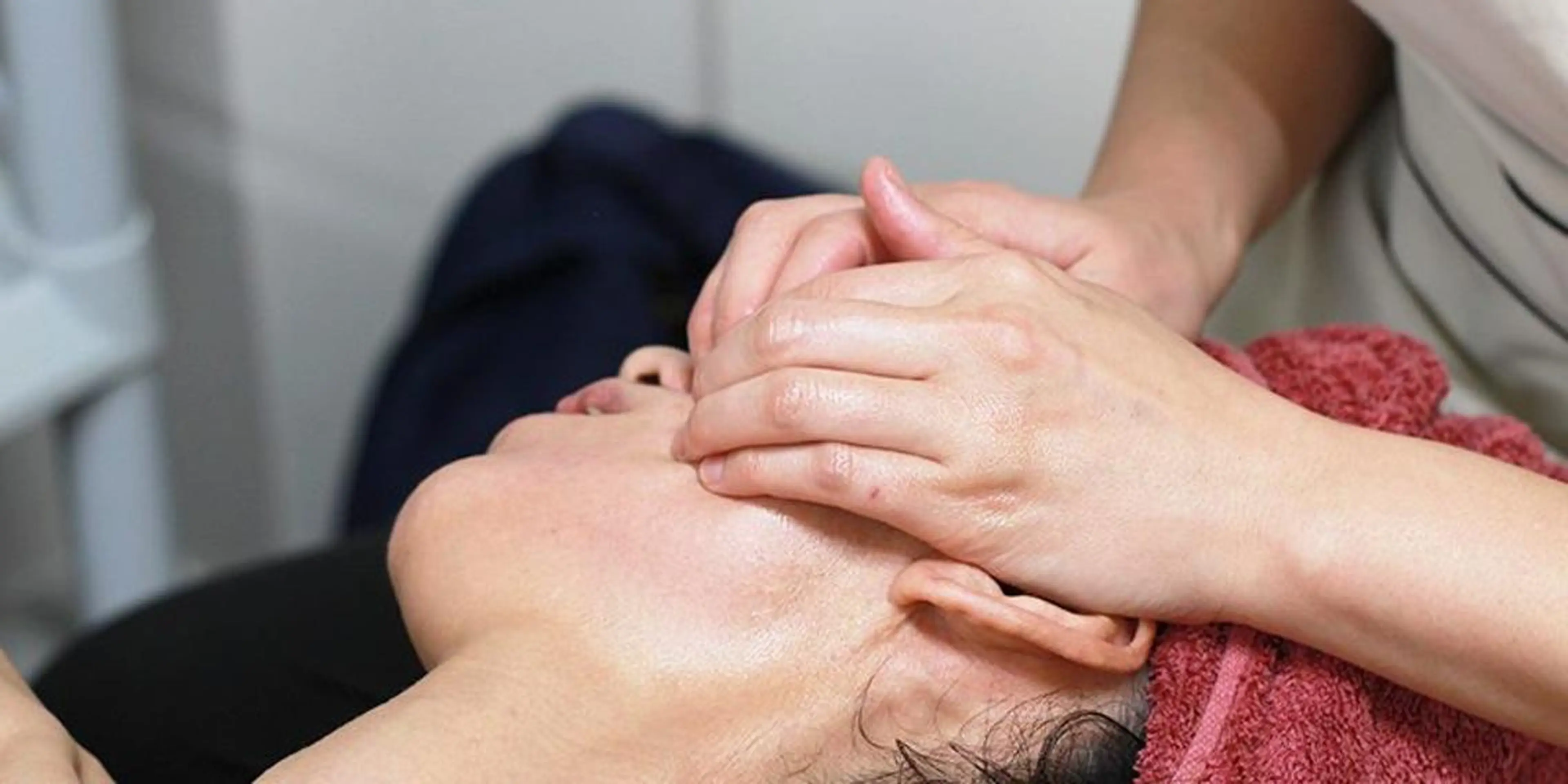 人気NO1，【3D最強小顔+頭蓋骨矯正+ハイパー】計60分の写真